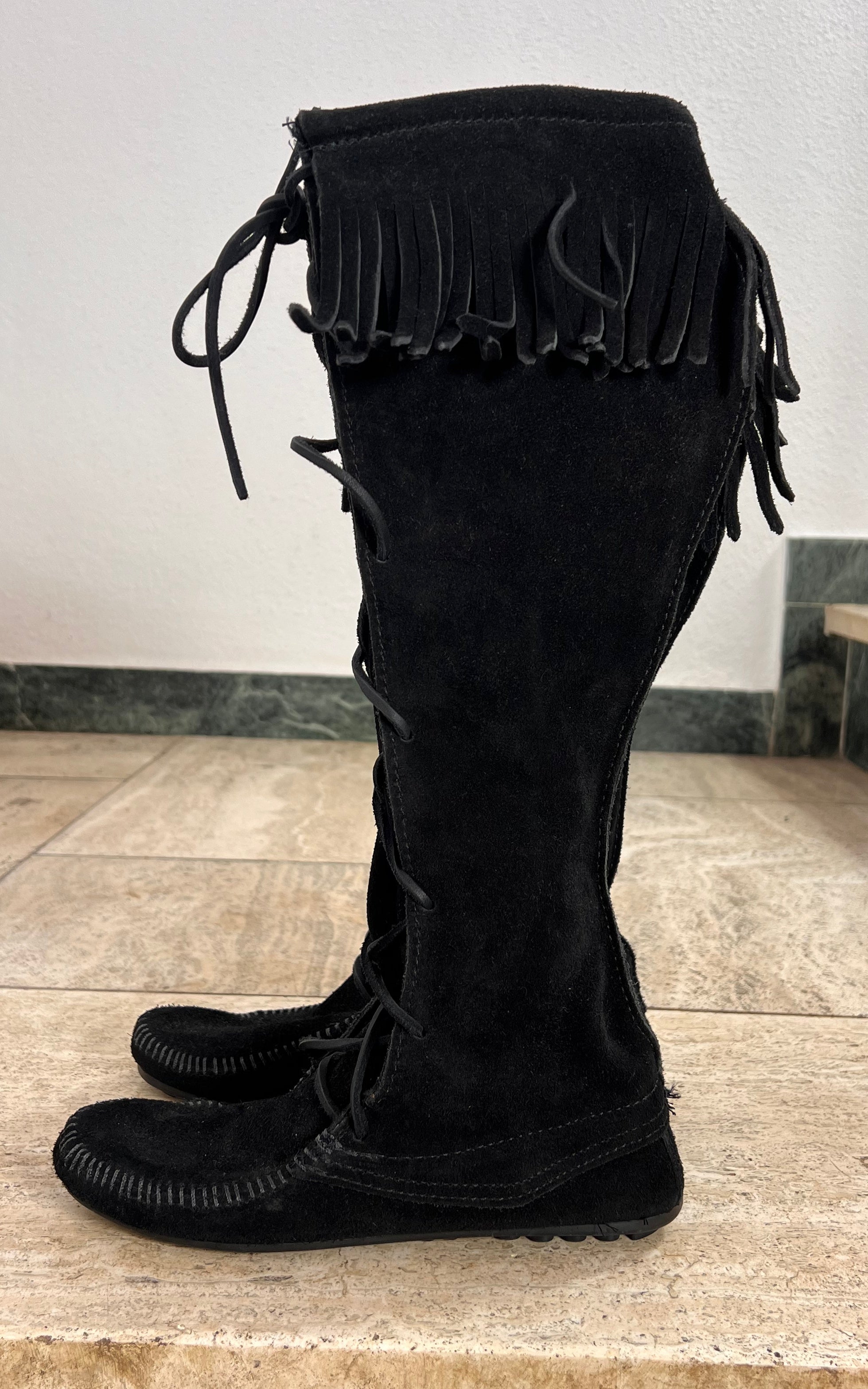 Minnetonka Suede Boots 38
