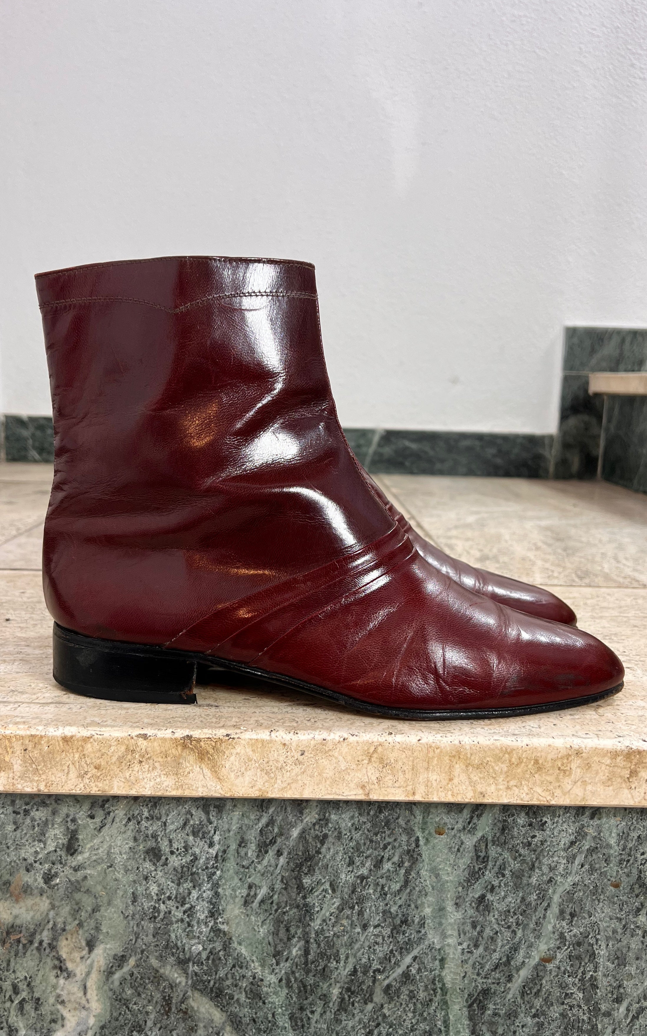 Vintage MENS 70s Burgundy Ankle Boots 42