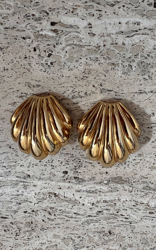 Vintage Mussels Clip Ons