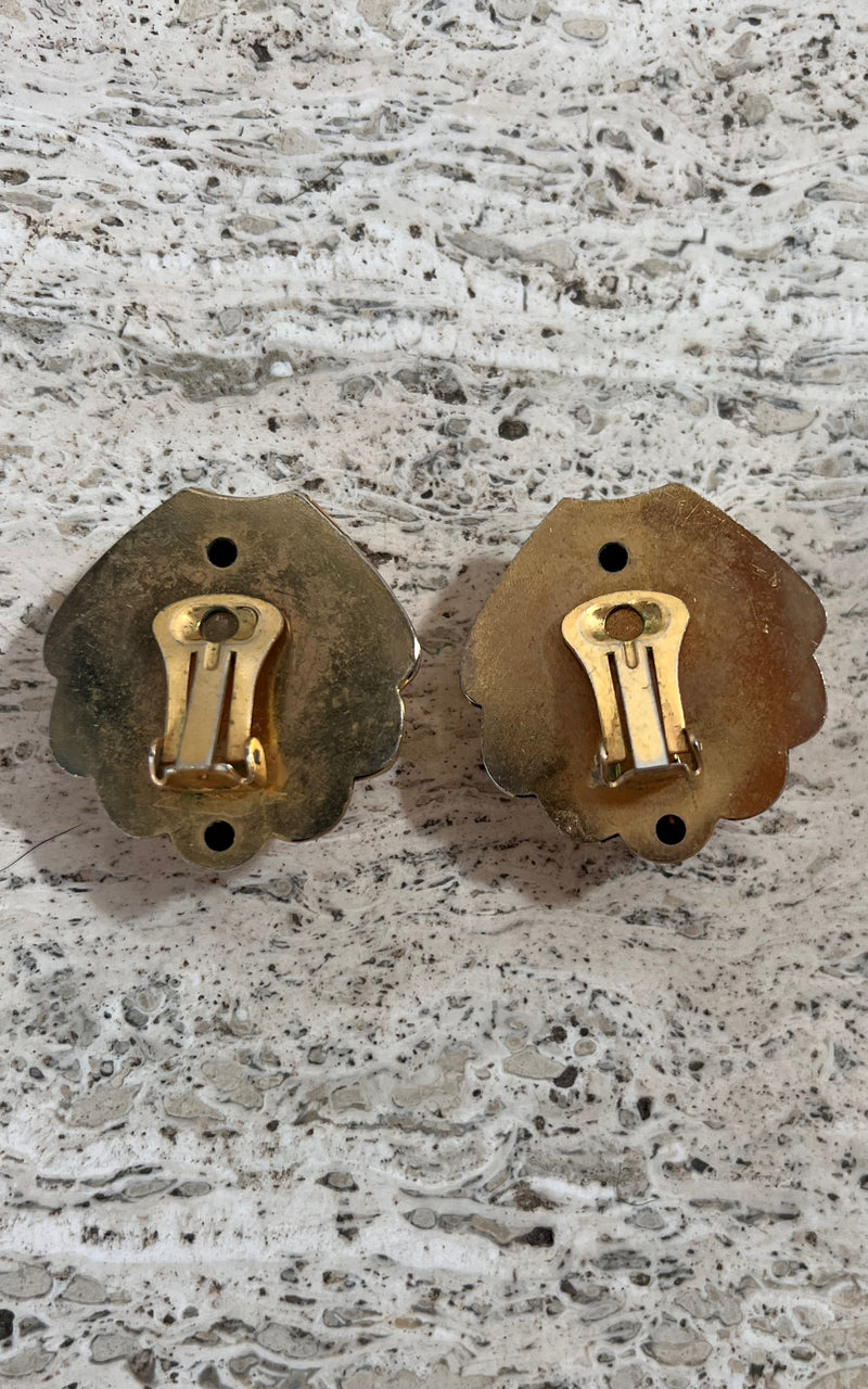 Vintage Mussels Clip Ons