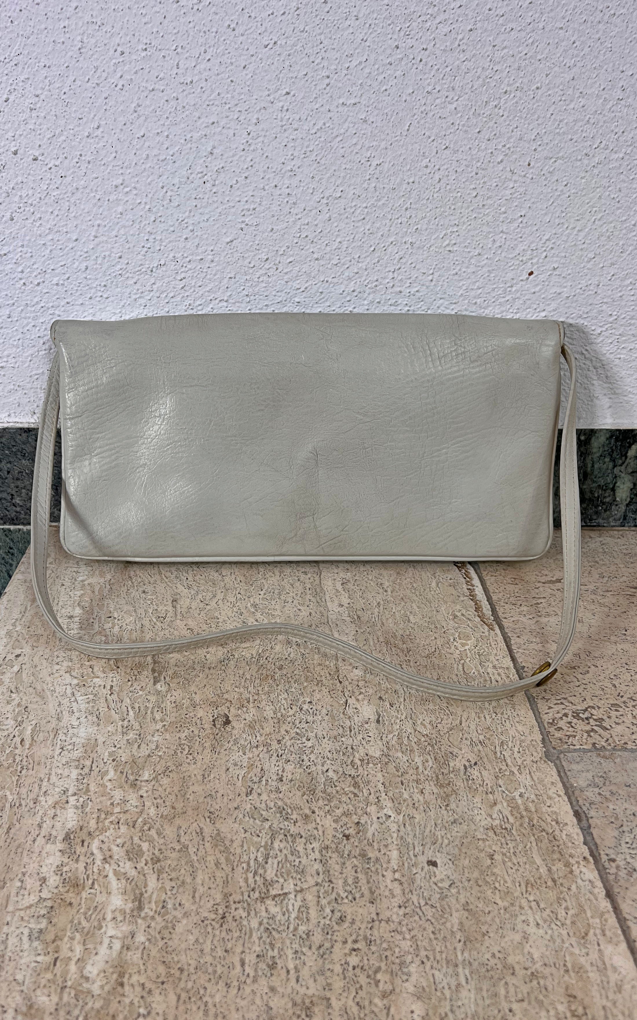 Vintage White 70s Clutch Bag