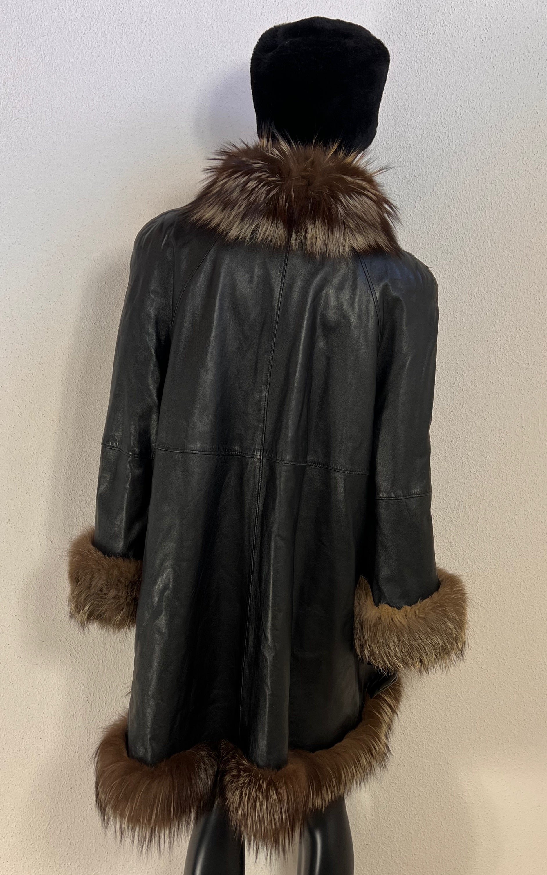 Vintage Leather Coat with Fur Trim Details
