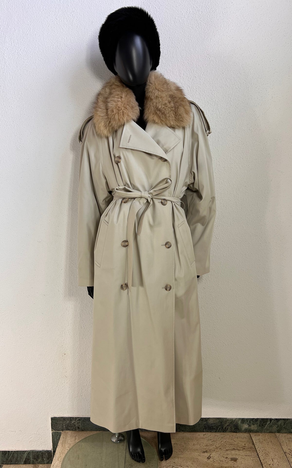 Tailor-Made Trench Coat with Genuine Mink Fur Lining