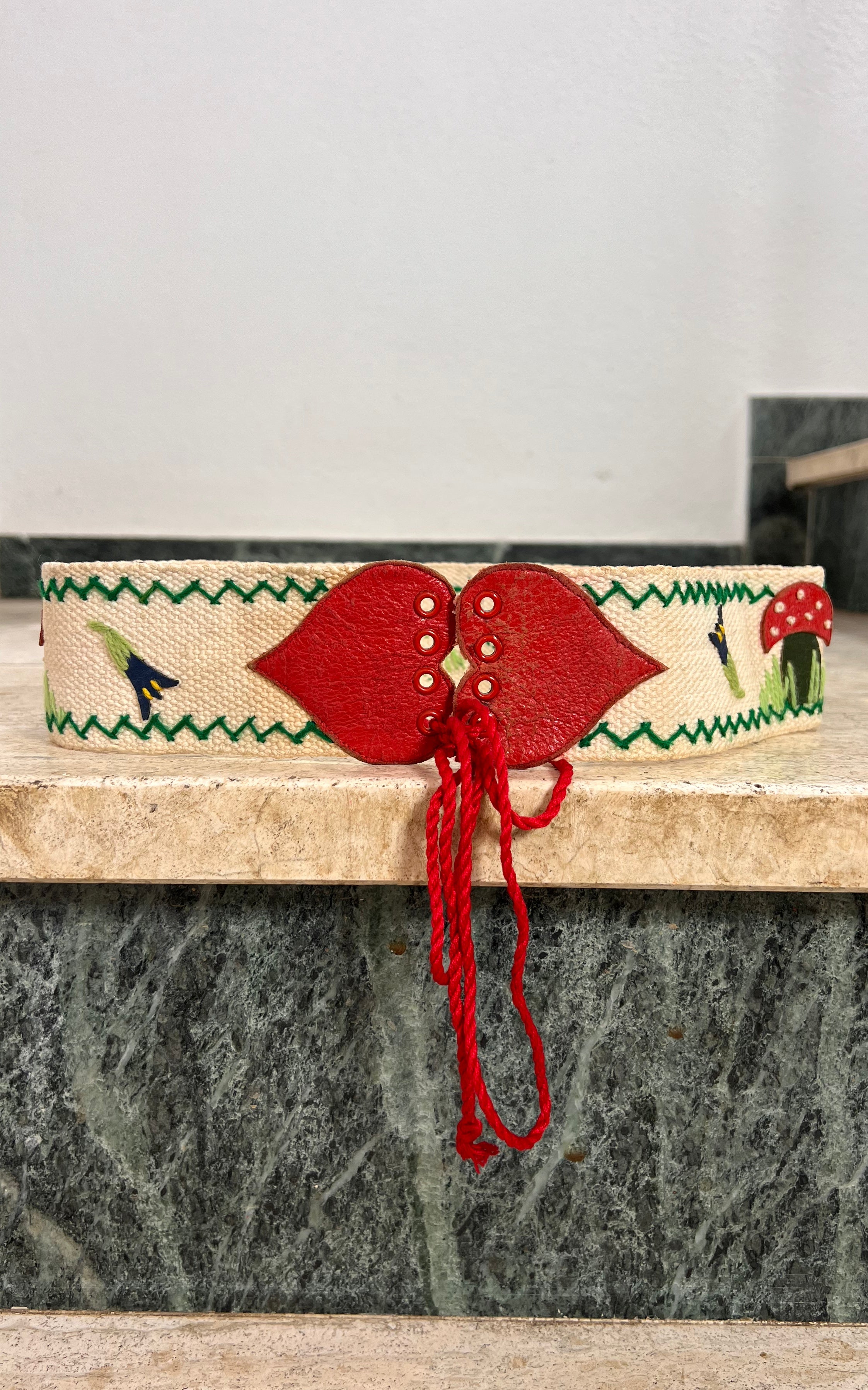 Vintage 60s Bavarian Mushroom Belt