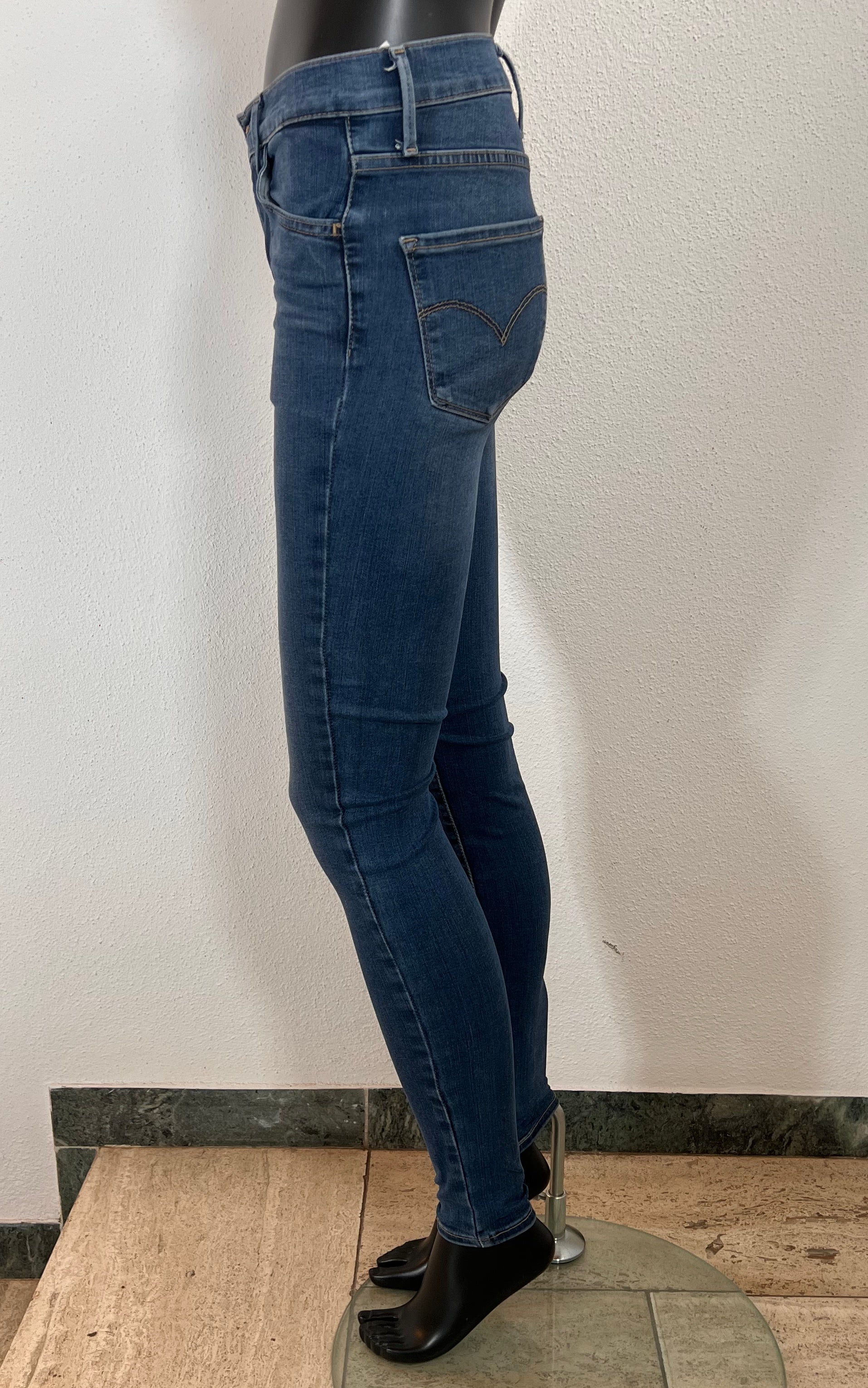 Pantaloni super skinny Levis