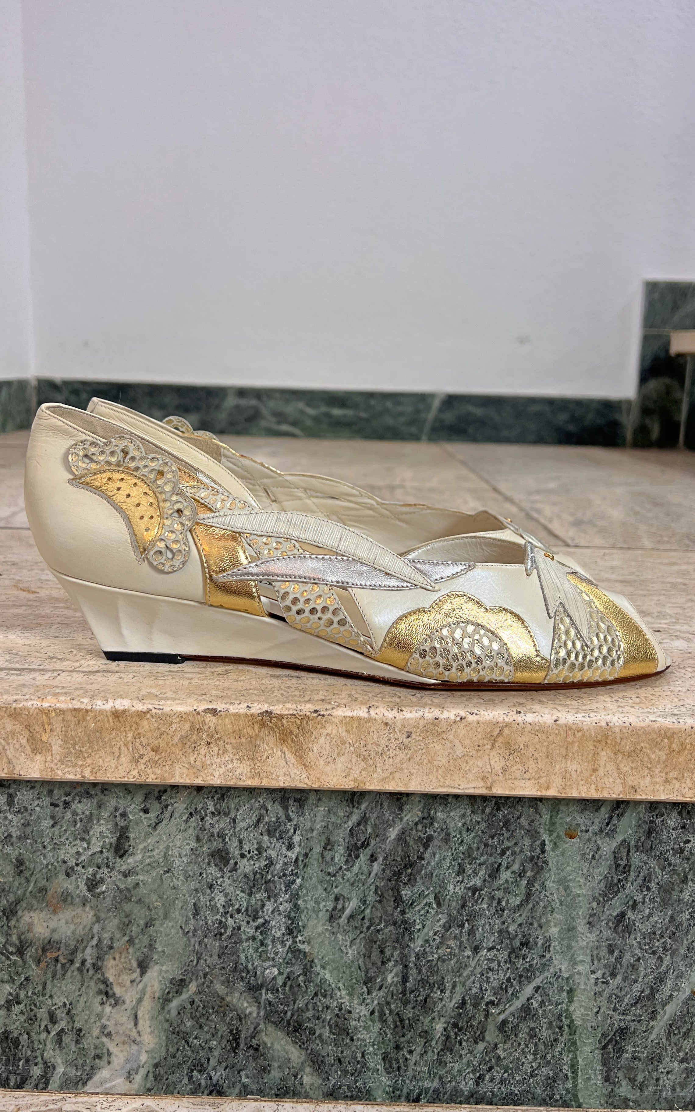 Vintage Linea Wally's Venezia Parrot Wedges 40