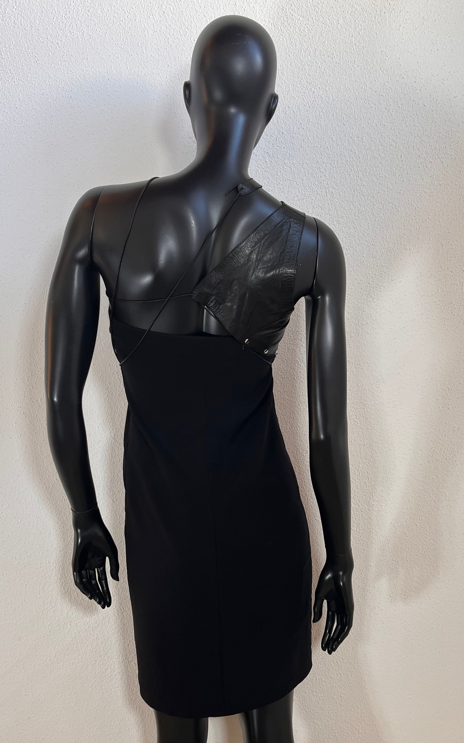 Abito vintage con dettagli in pelle Paco Rabanne Y2K