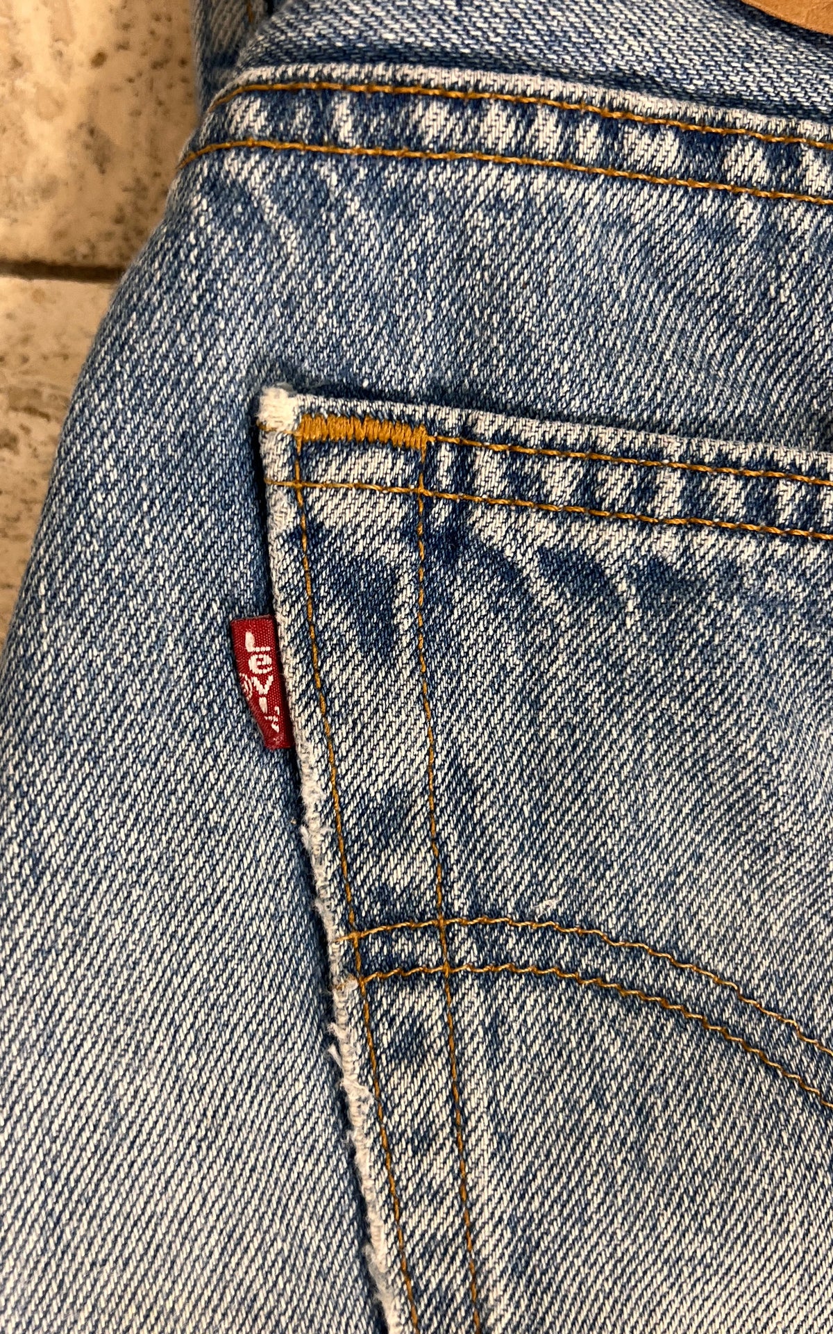Vintage 1996 Levi’s 501 Jeans – Made in USA