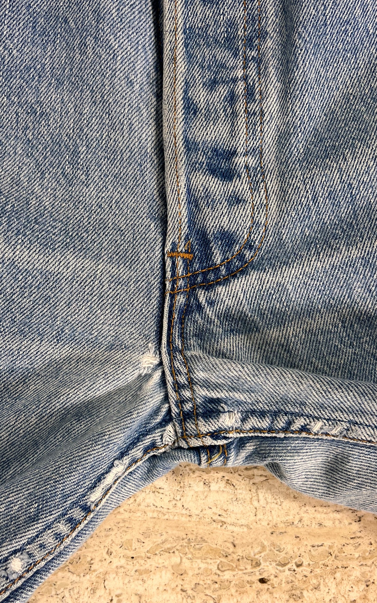 Vintage 1996 Levi’s 501 Jeans – Made in USA