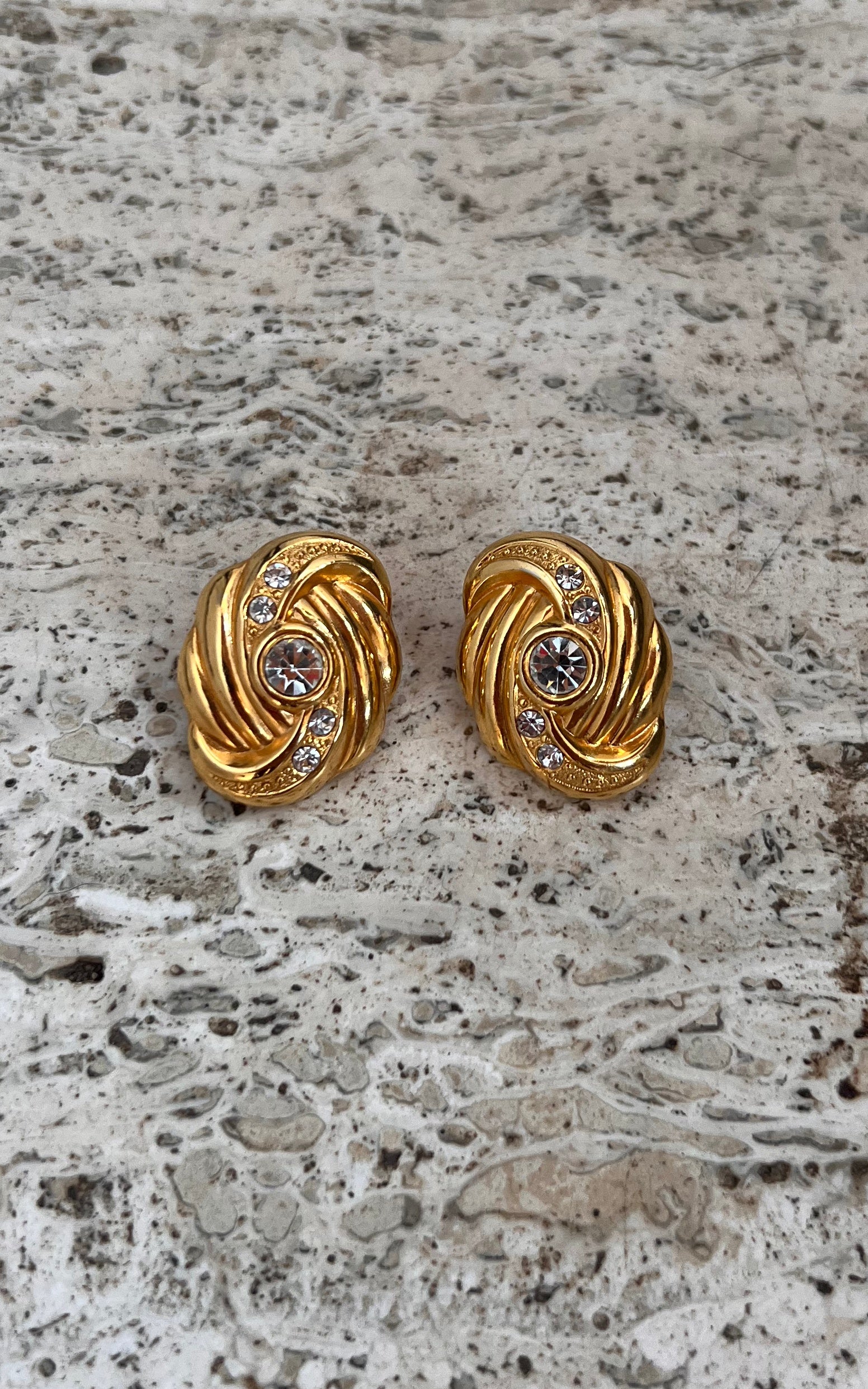 Vintage Small 90s Clip Ons