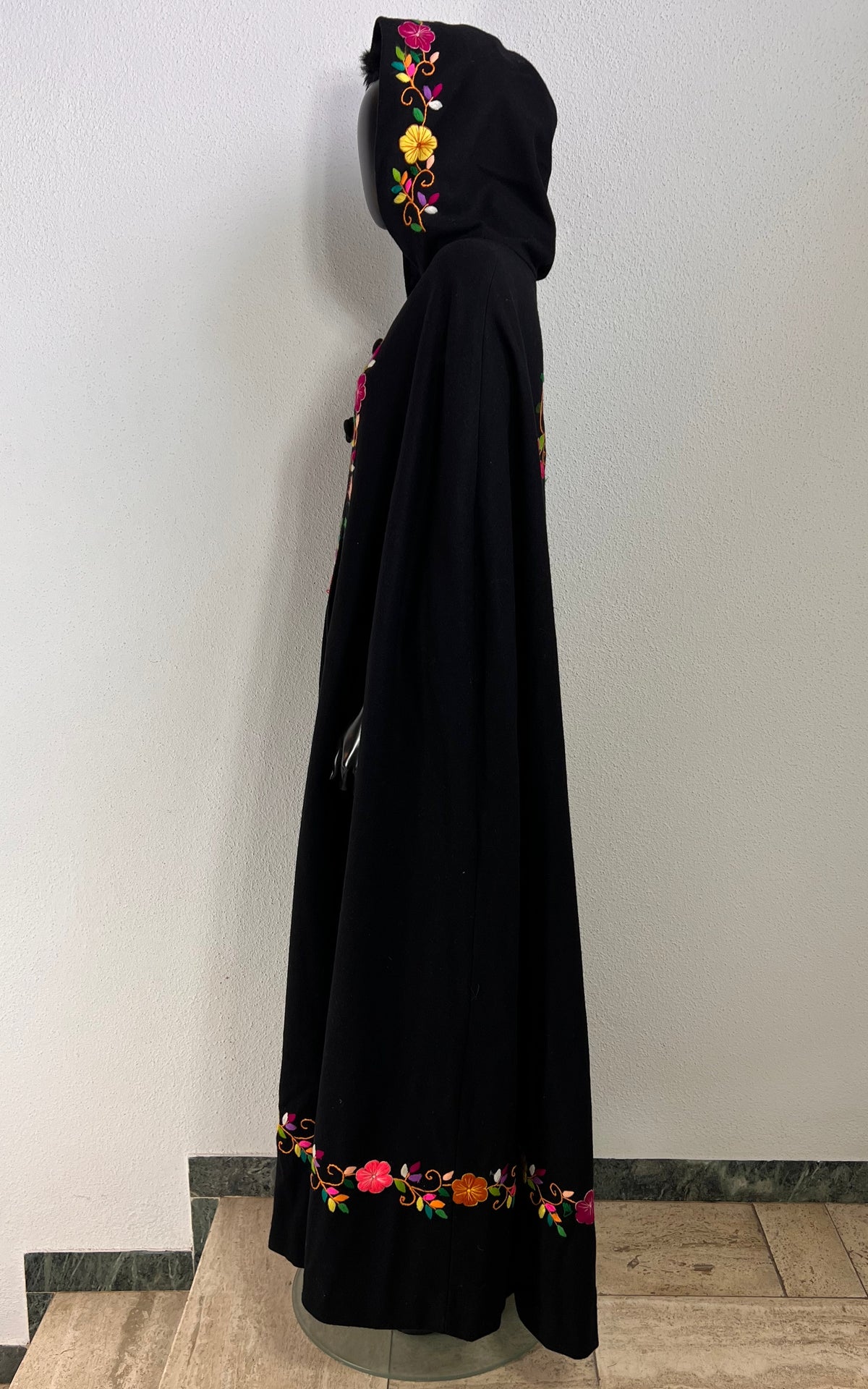 Vintage 1970s Black Wool Cape with Floral Embroidery