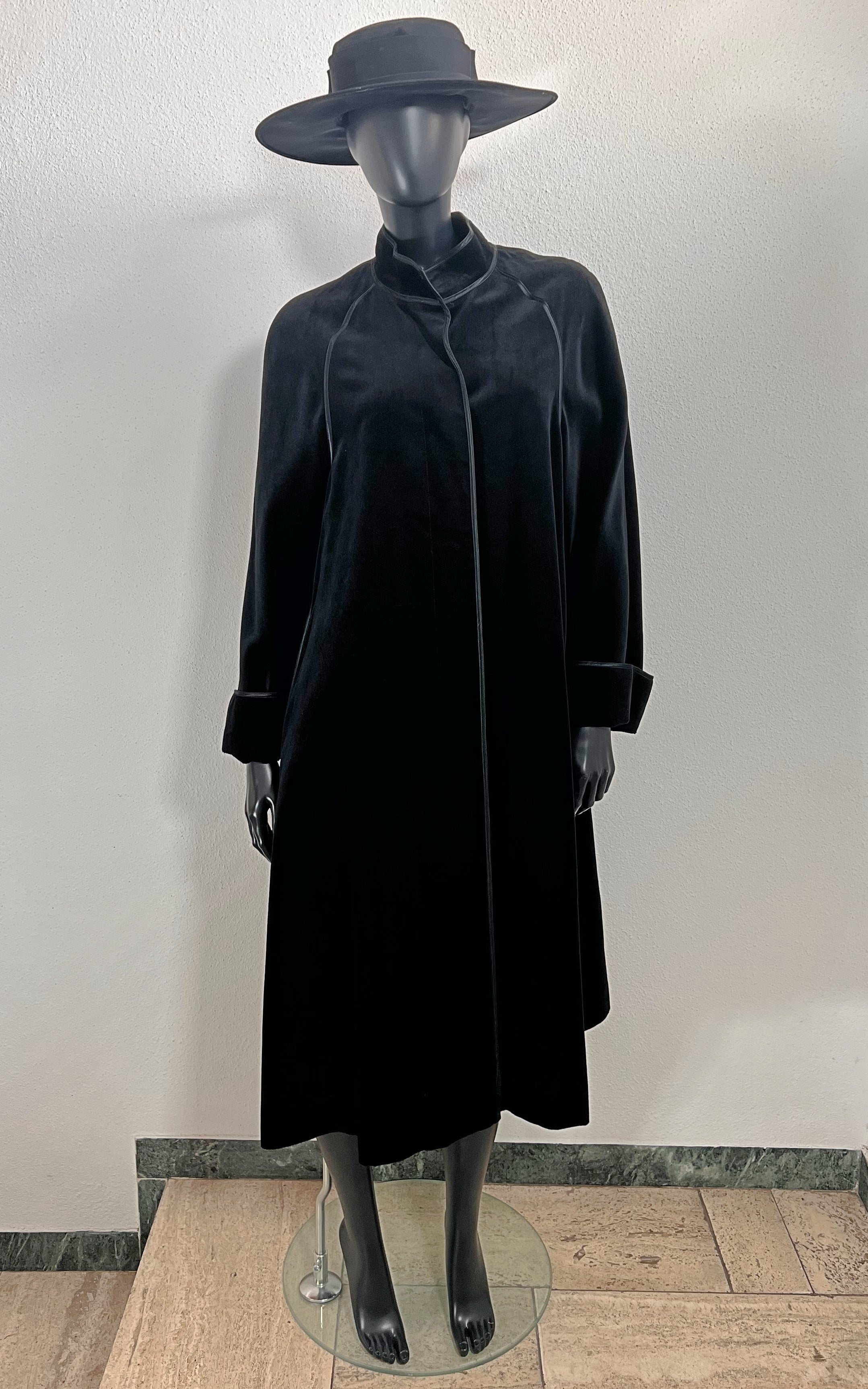 Vintage 70s Louis Feraud Velvet Coat