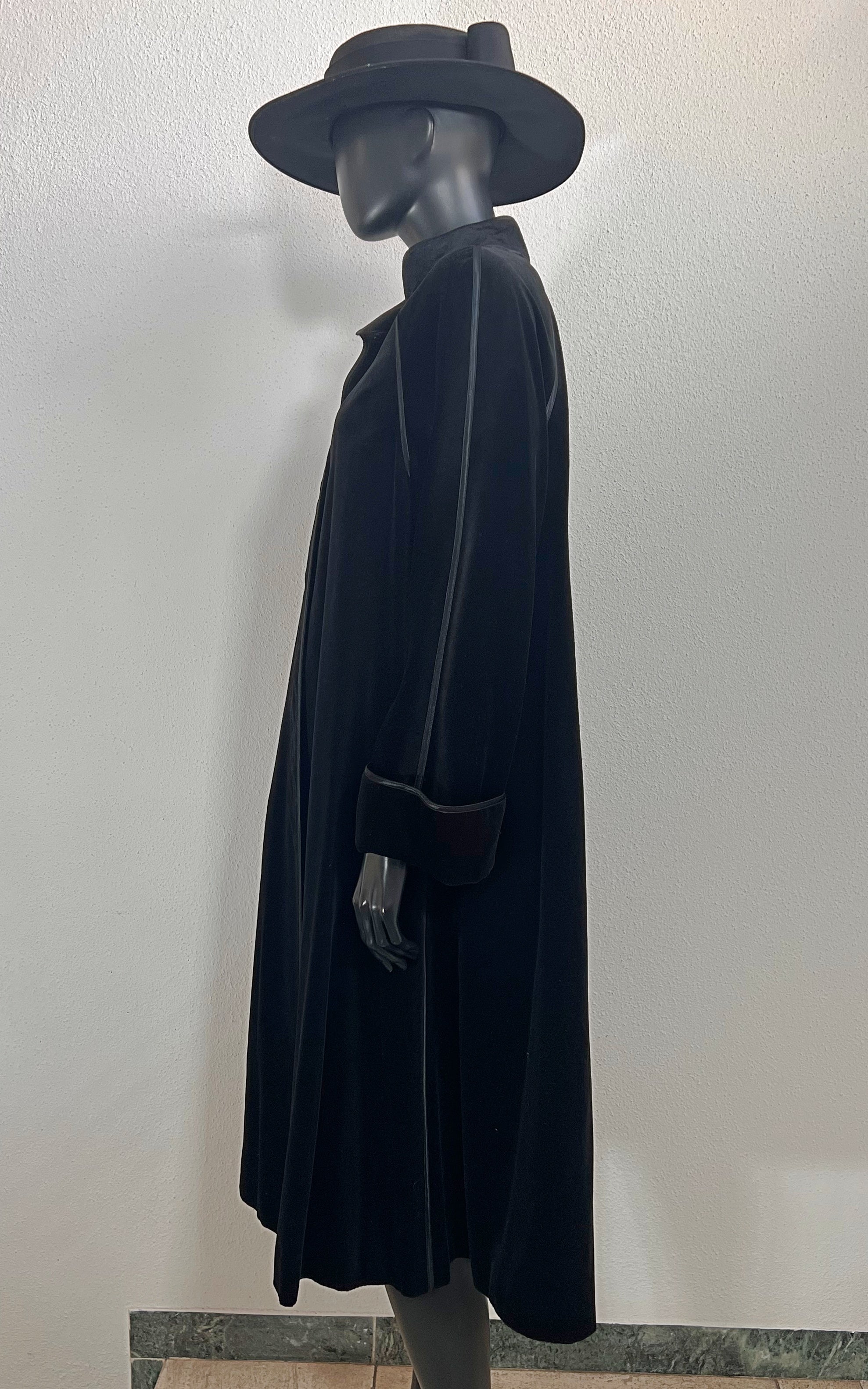 Vintage 70s Louis Feraud Velvet Coat