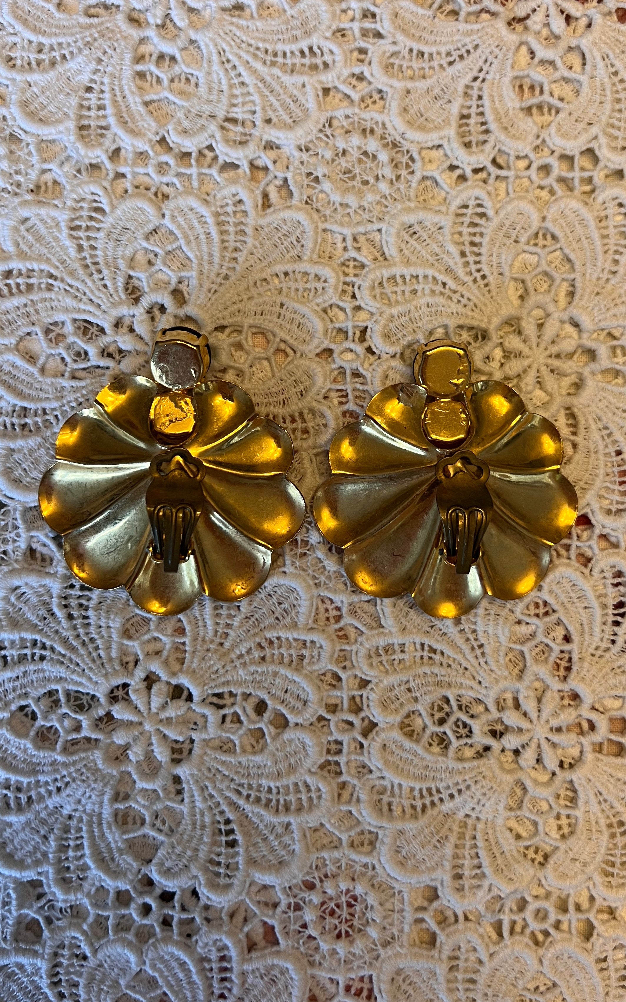 Vintage Huge 90s Clip Ons