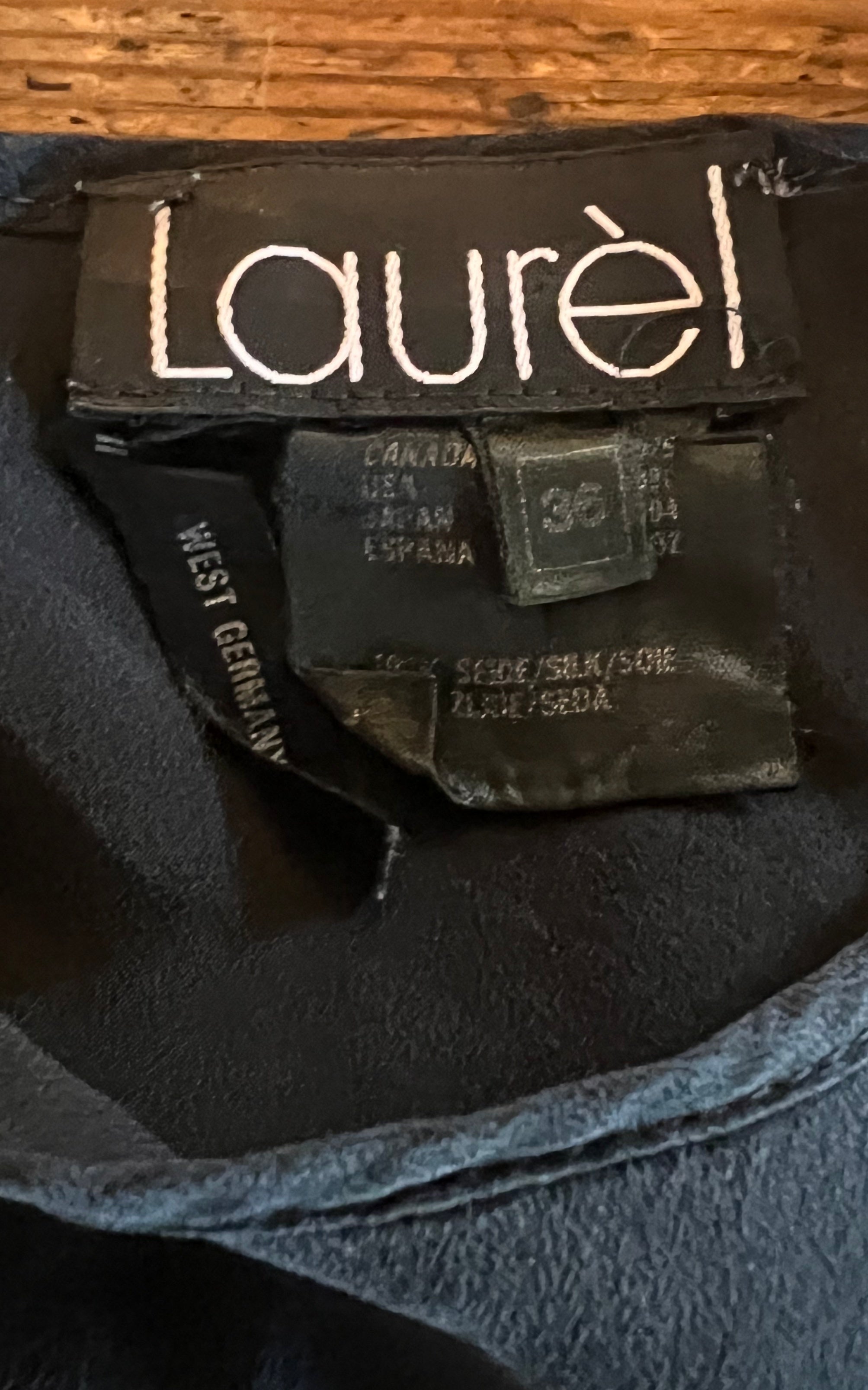 Vintage Laurel Sun Moon Stars Silk Body