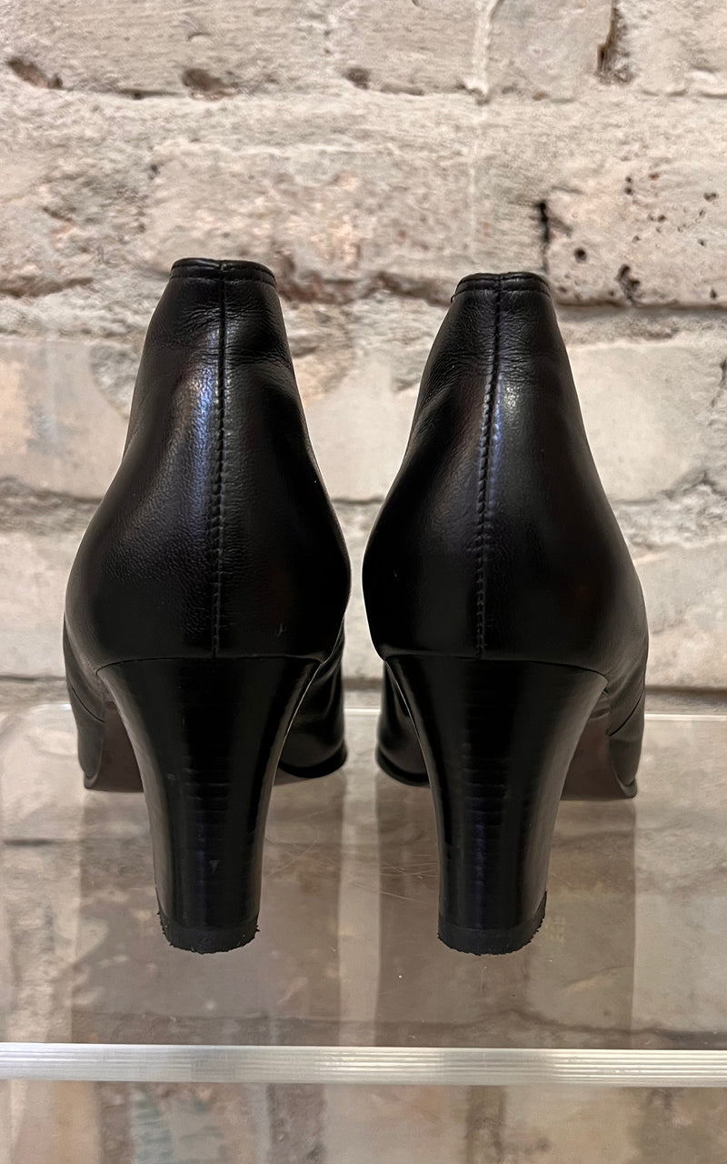 Vintage 90s Heels 41