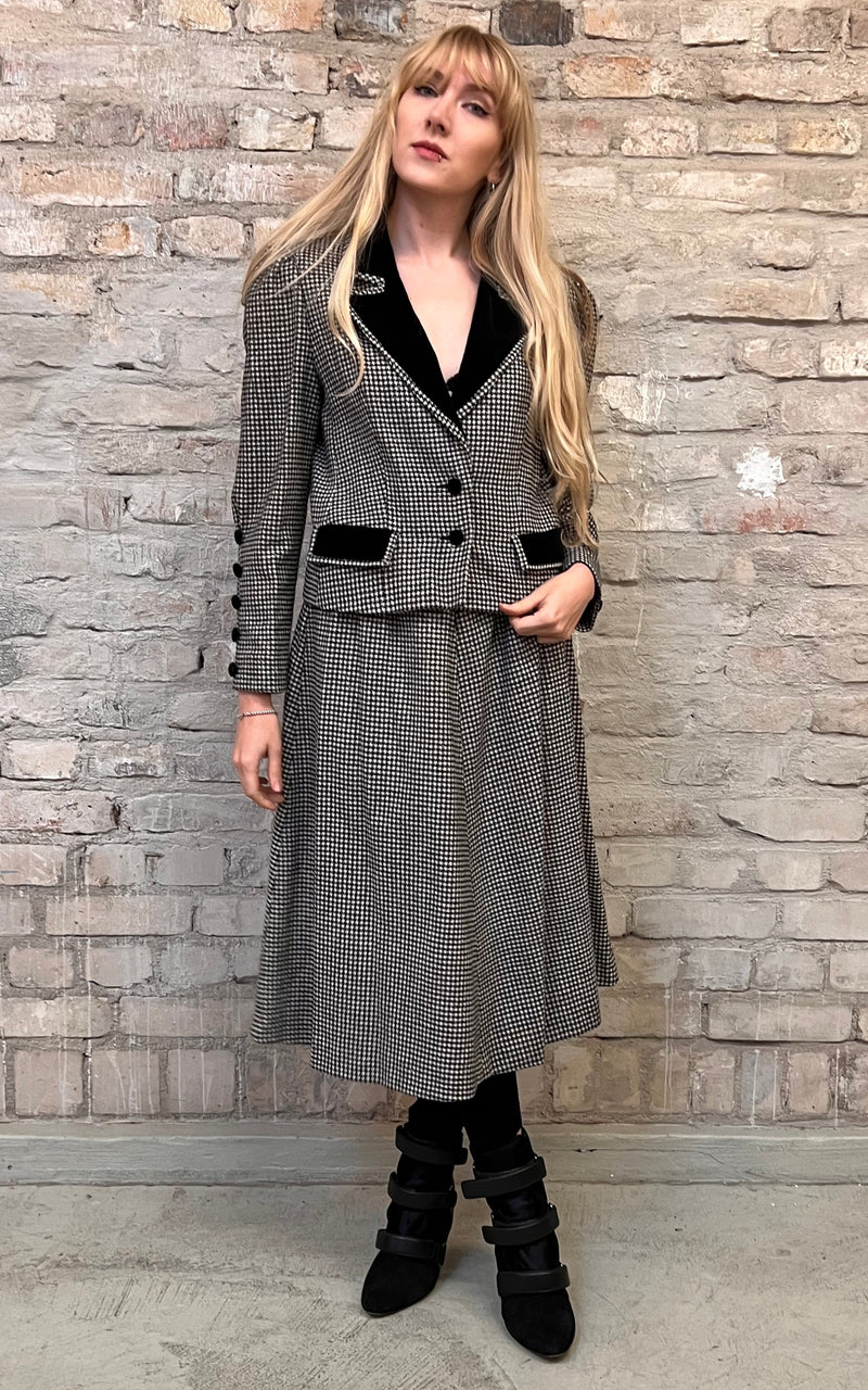 Vintage Louis Feraud Jacket & Skirt