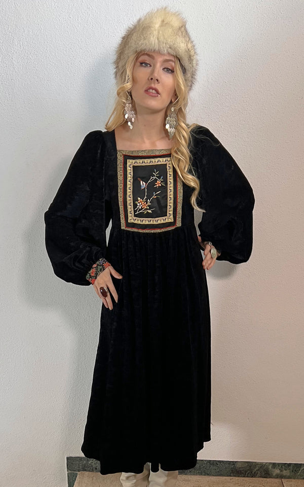 Vintage 70s Rosa Ronstedt Dress