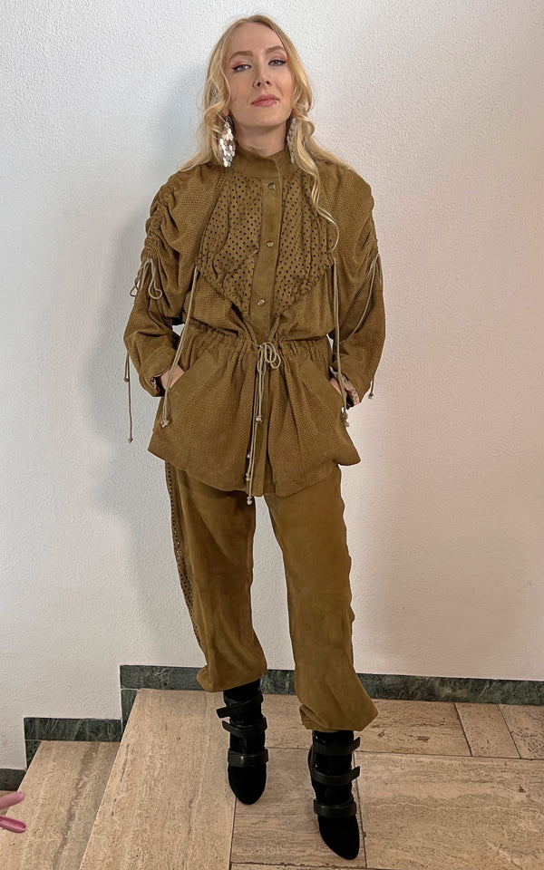 Vintage Brazilia Suede Set