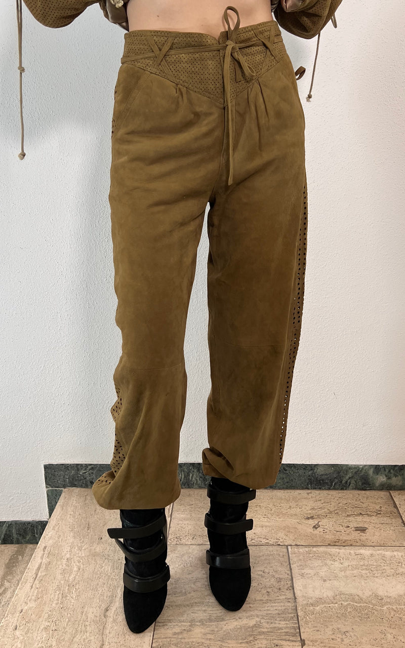 Vintage Brazilia Suede Set