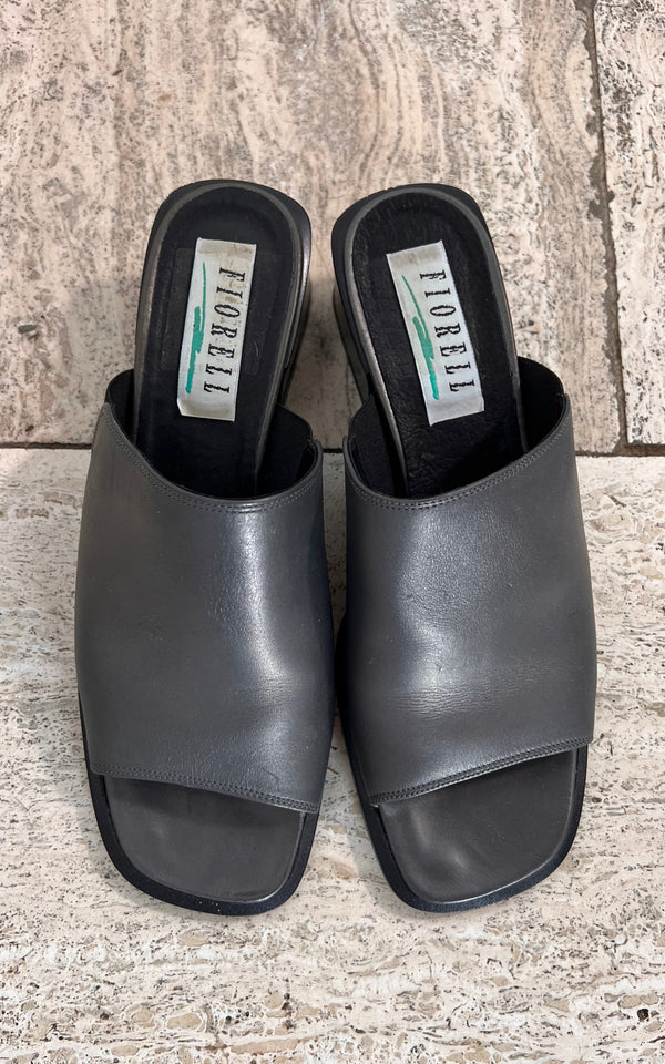 Vintage 90s Mules 39