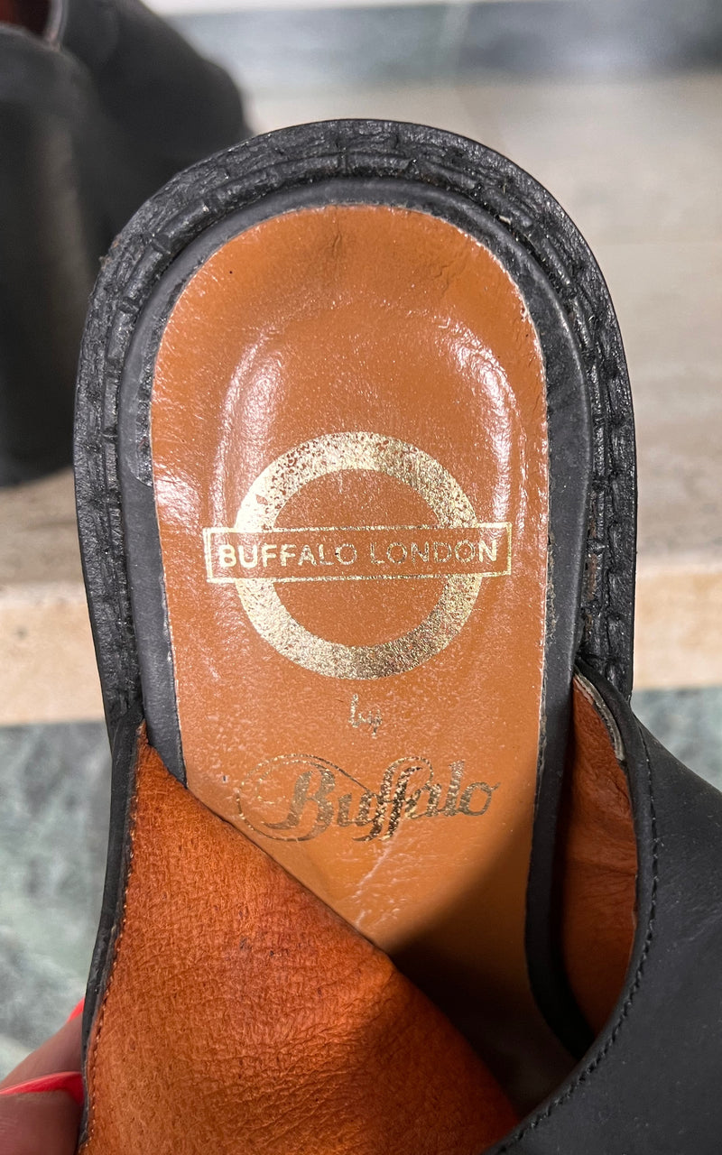 Vintage 90s Buffalo London Platform Boots 40