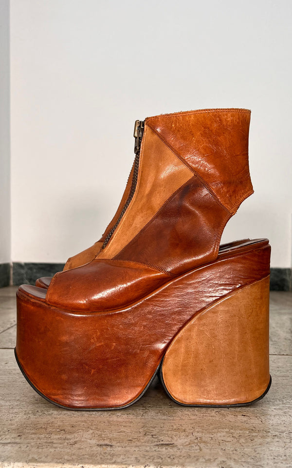 Vintage Buffalo London 90s Platforms 40