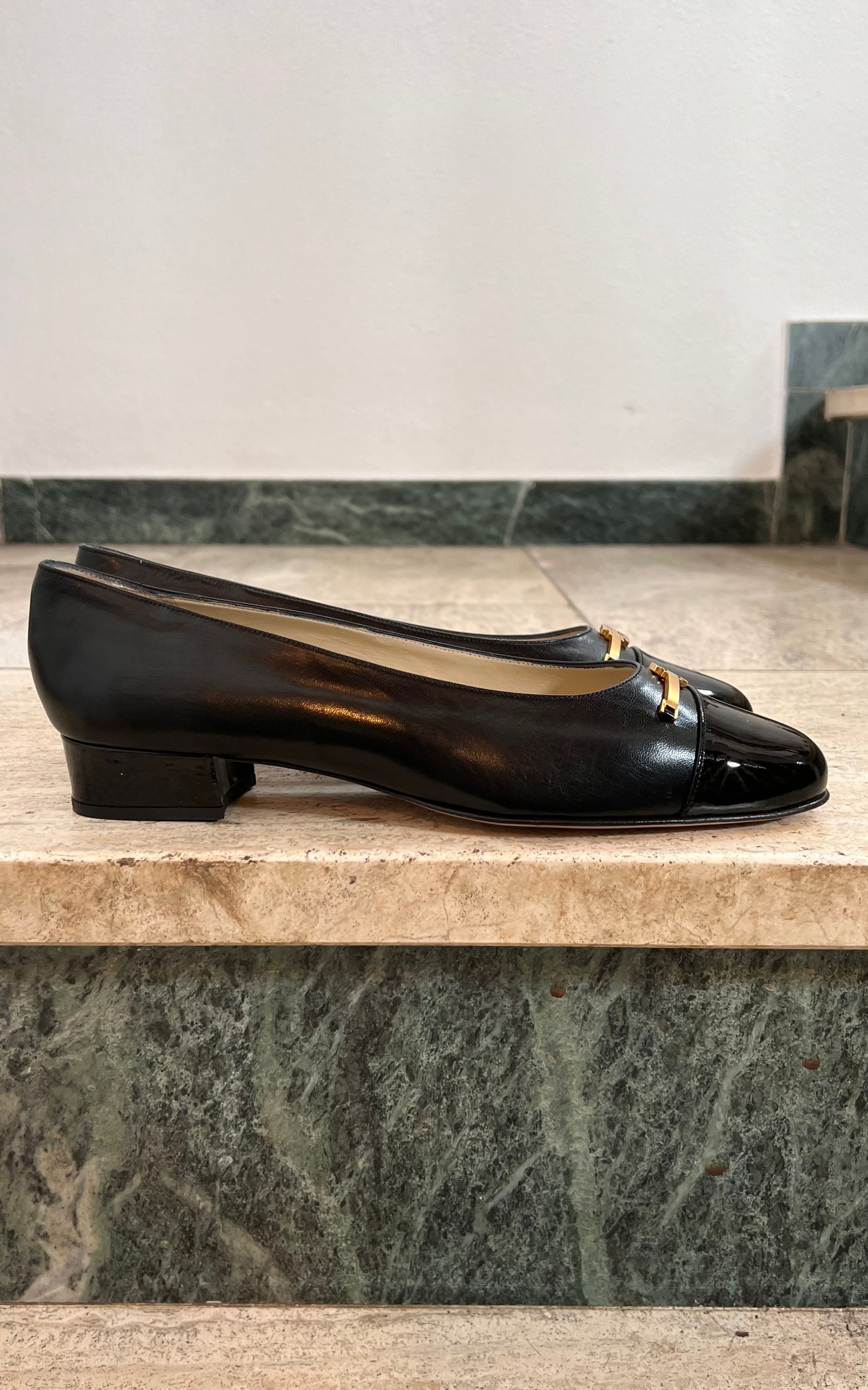 Vintage Bally Ballerinas 41