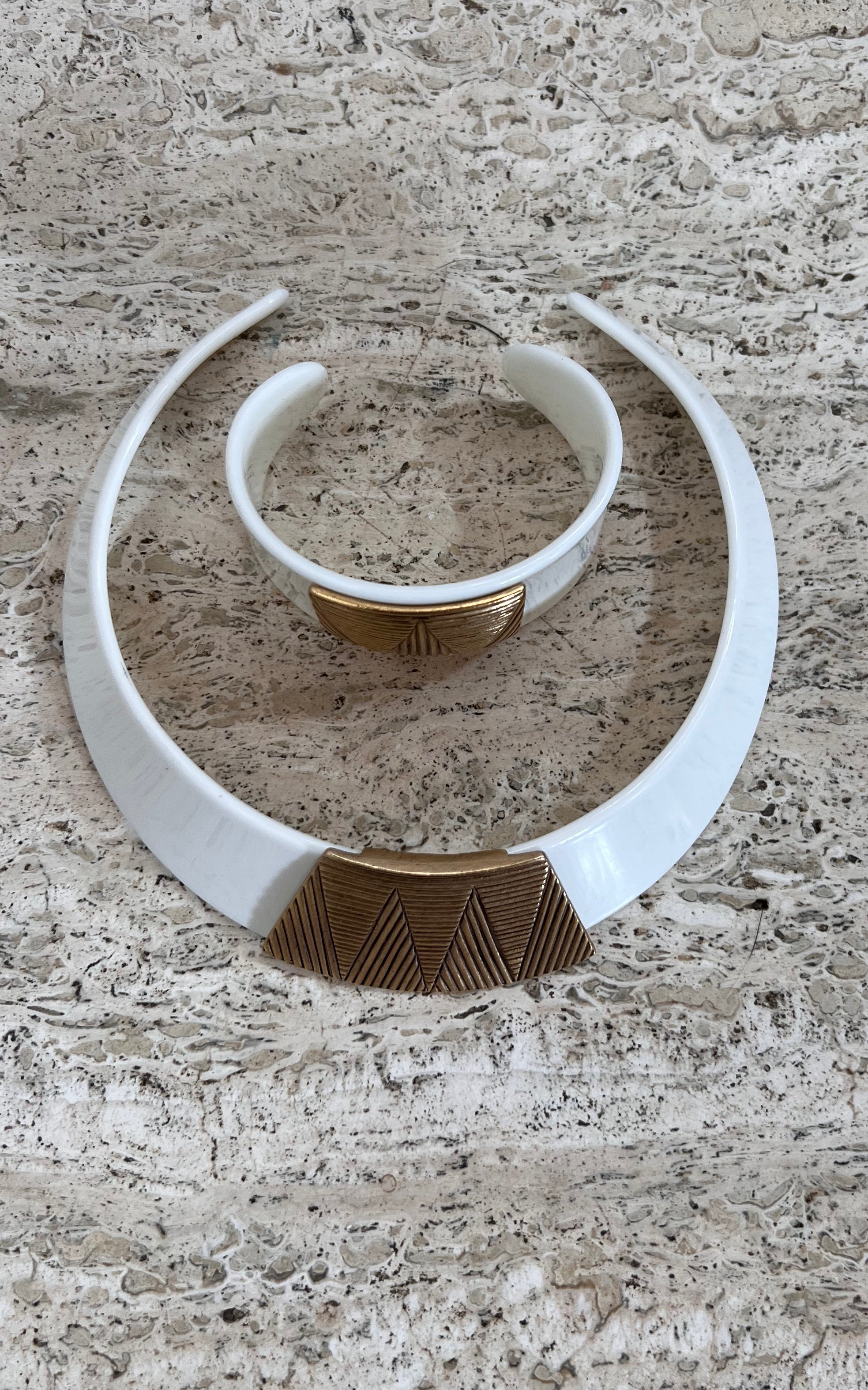 Vintage 70s Collar & Arm Cuff Set