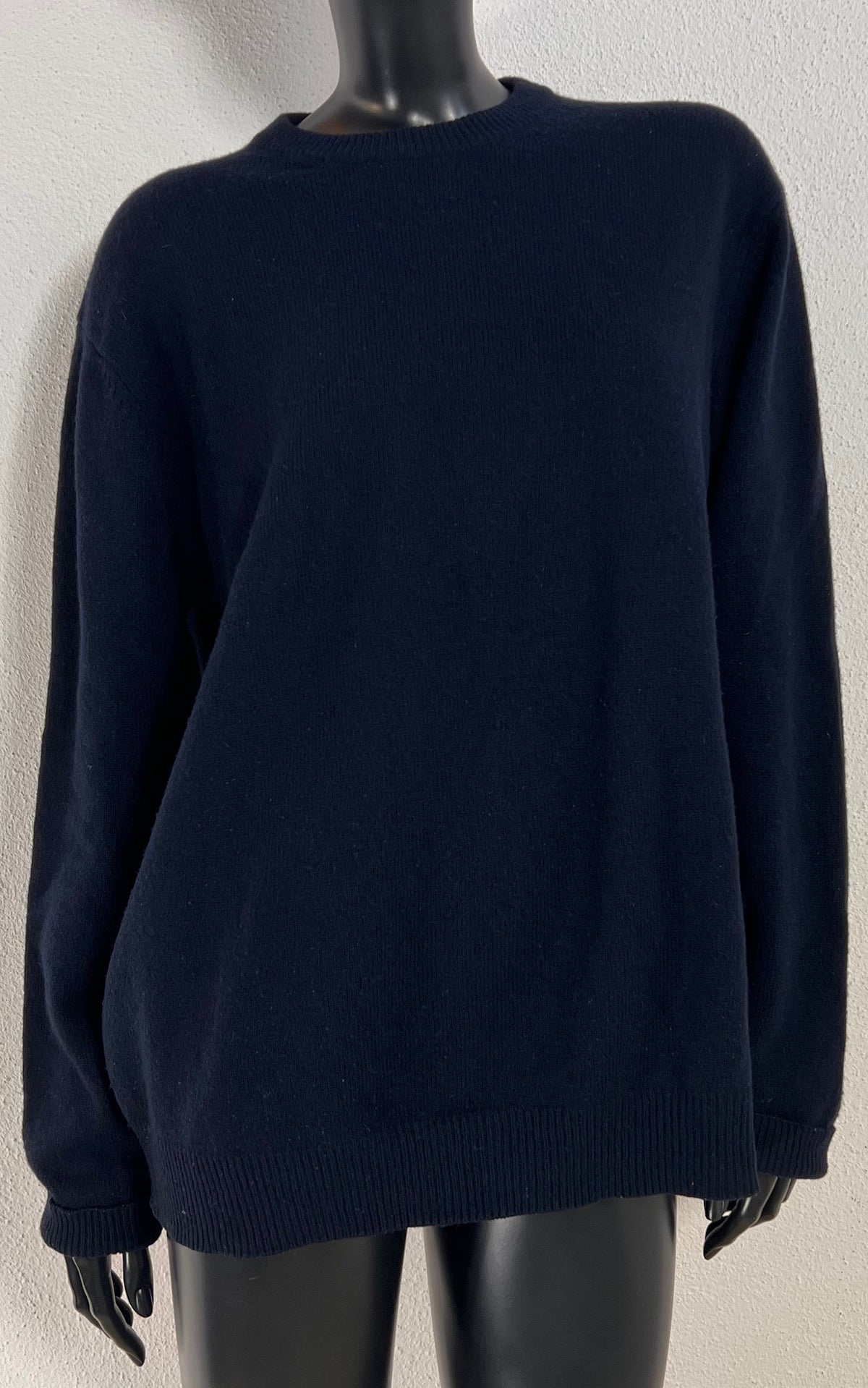 Louis Féraud Vintage Boyfriend Navy Blue Pure Wool Crew Neck Sweater