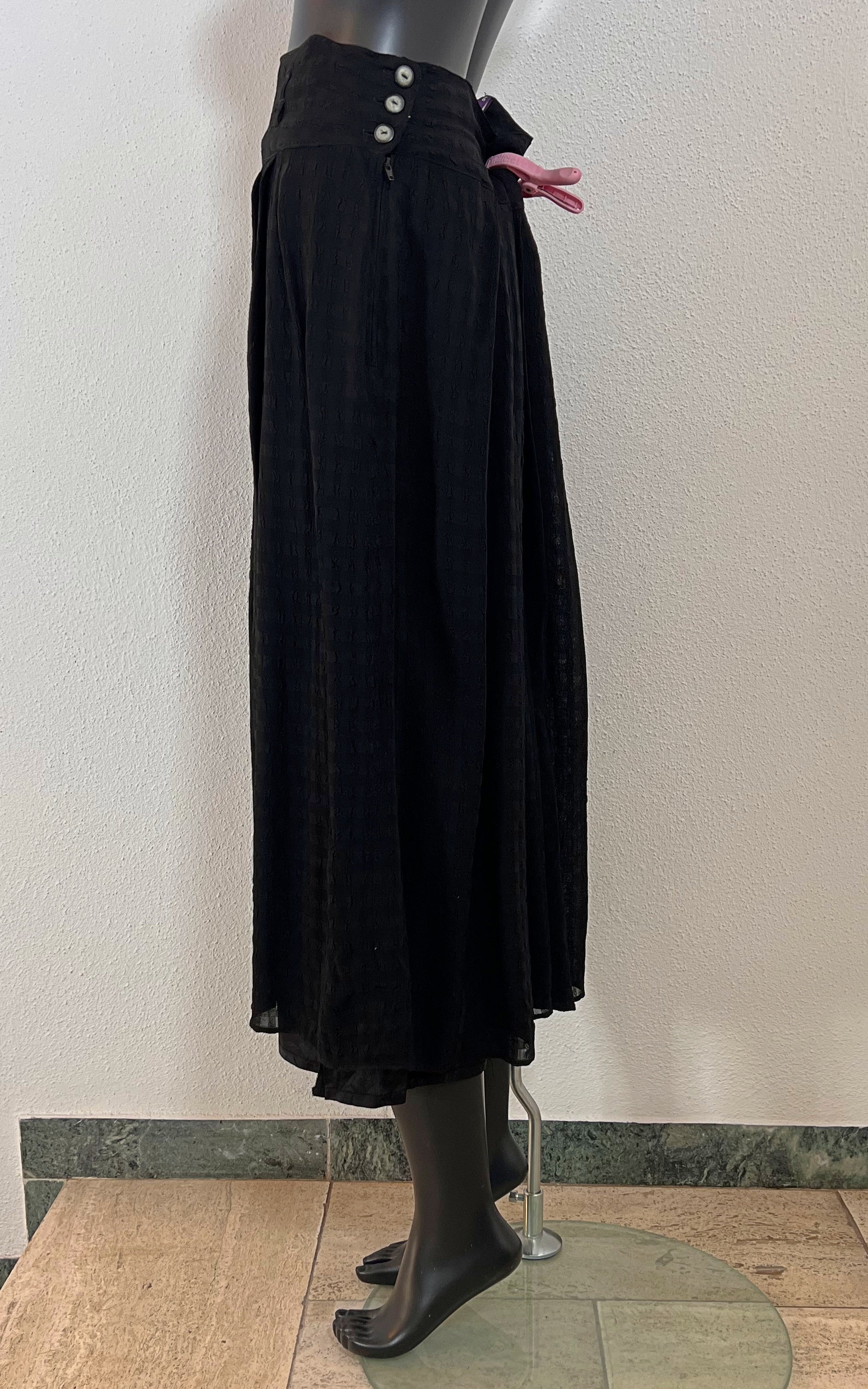 Vintage Black Pleated Skirt
