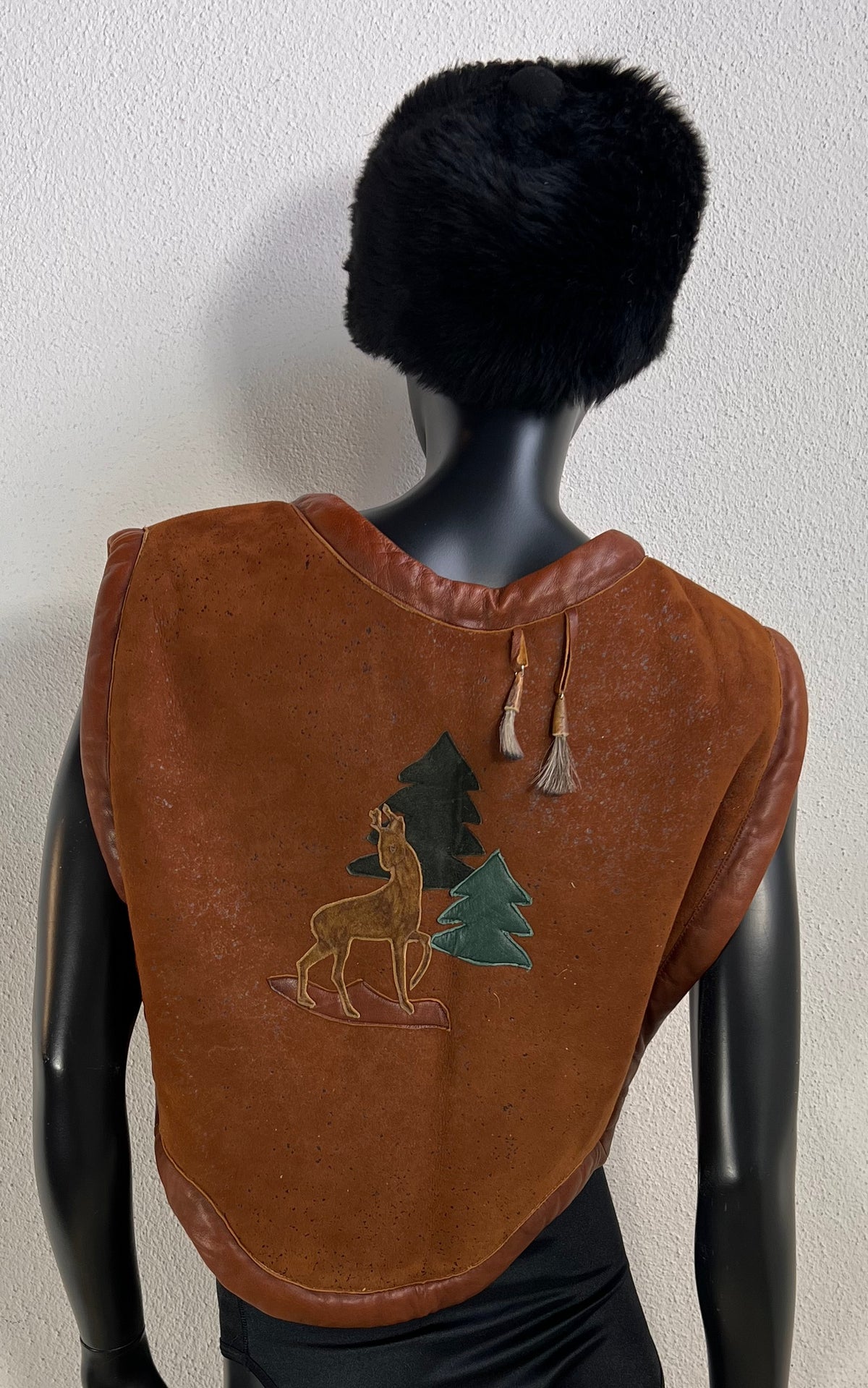 Annina Design Vintage Shearling Vest with Woodland Appliqués – Cognac Brown