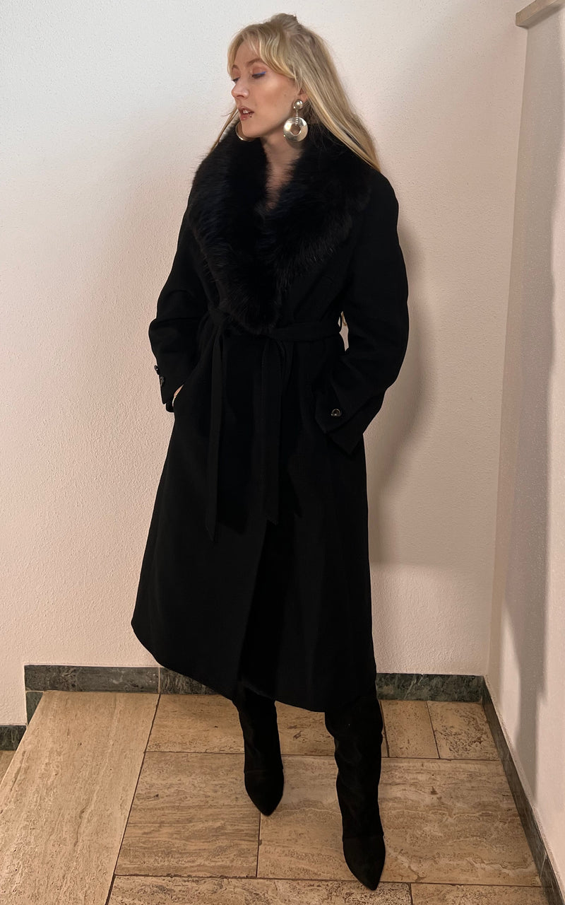 Vintage 70s Wool Coat with Fur Collar