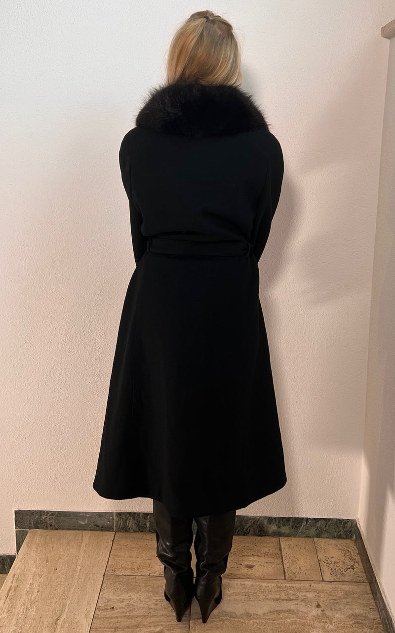 Vintage 70s Wool Coat with Fur Collar