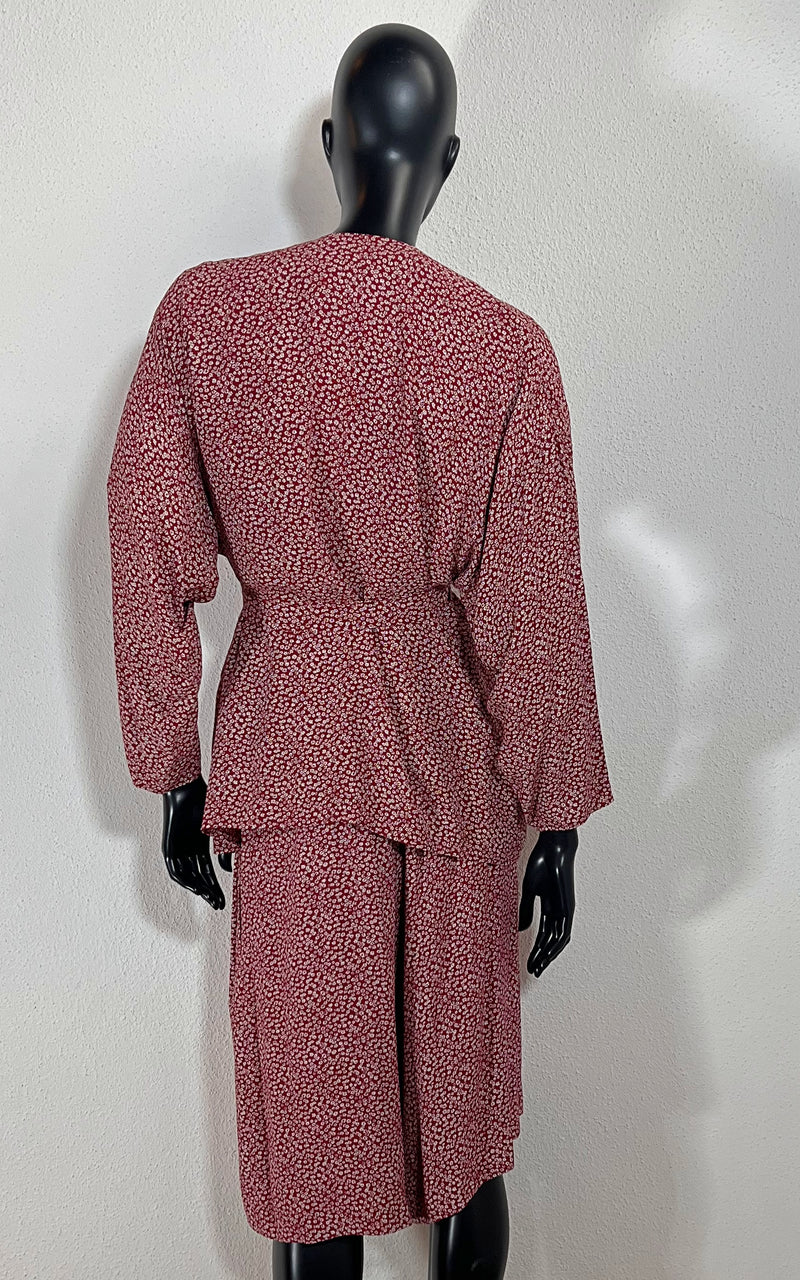 Vintage 3 Piece Ensemble