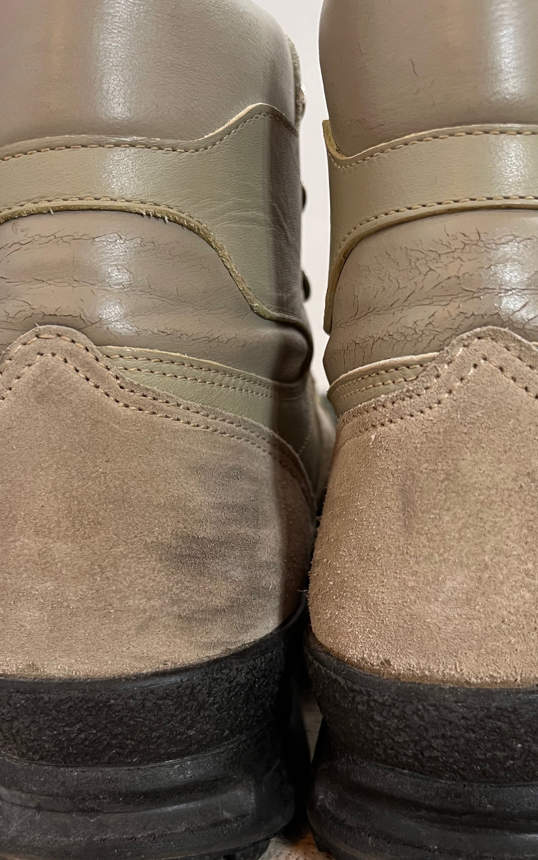 Vintage 80s Adidas Alaska Trekking Boots 40