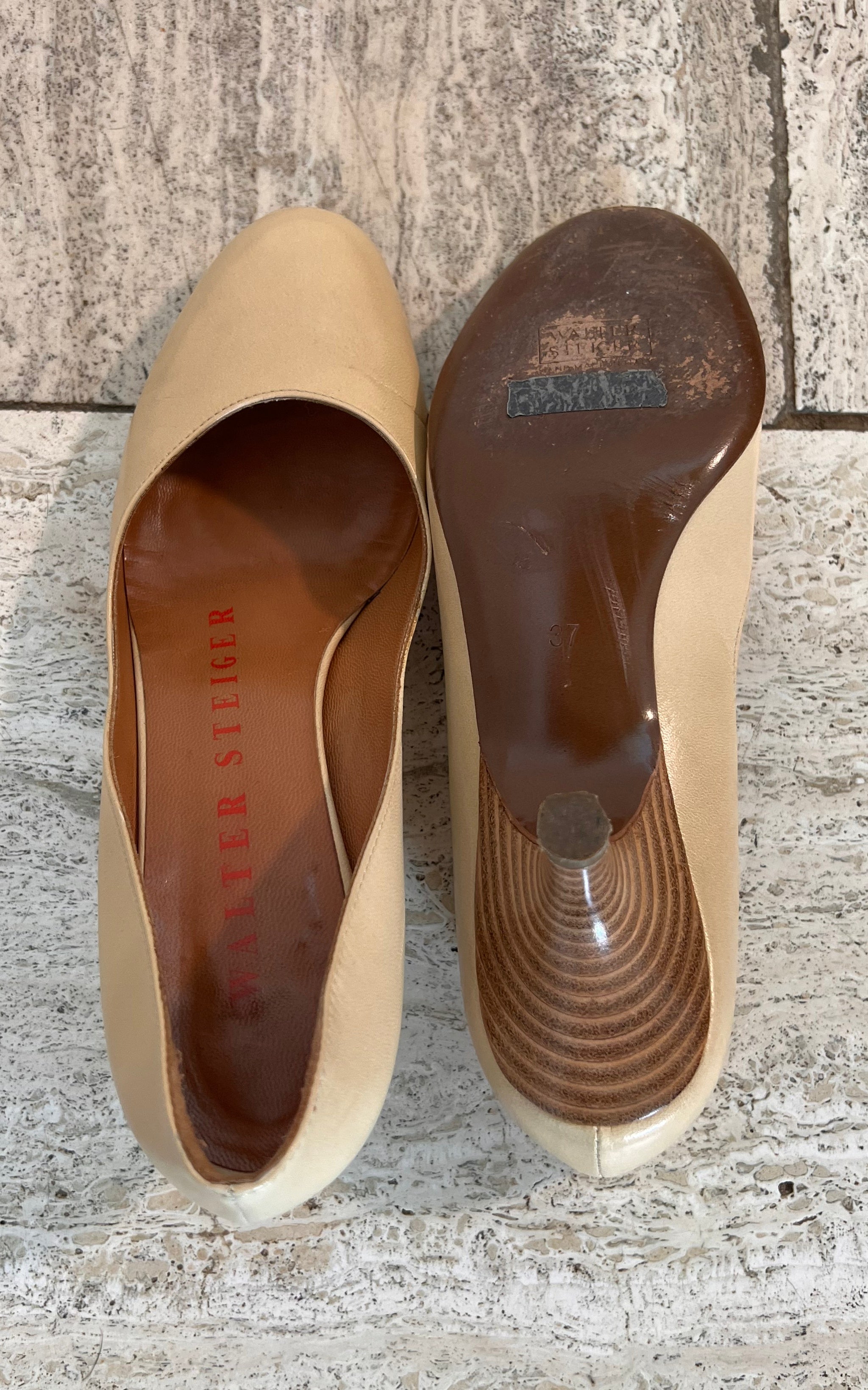 Vintage Y2K Walter Steiger Kittenheels 37