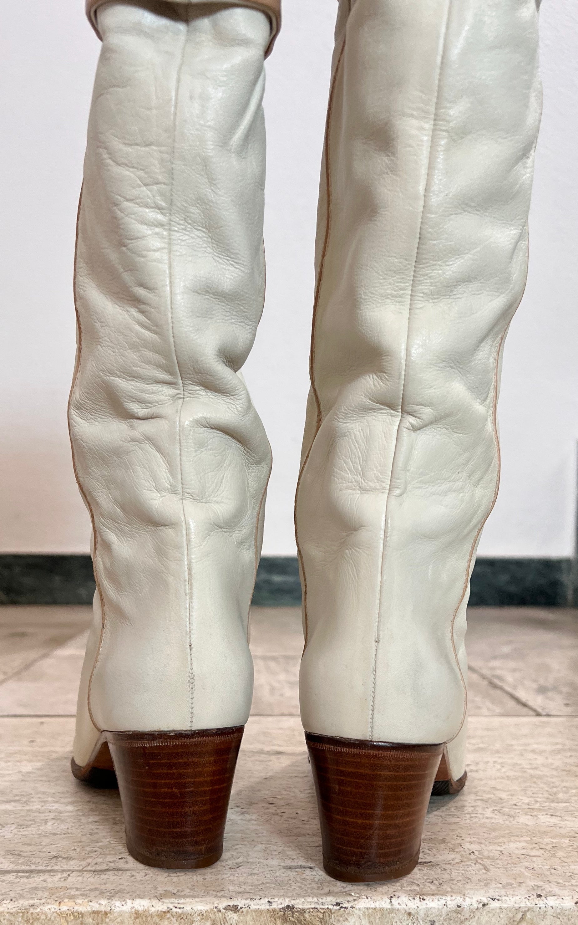 Vintage 60s Pollini Boots 37