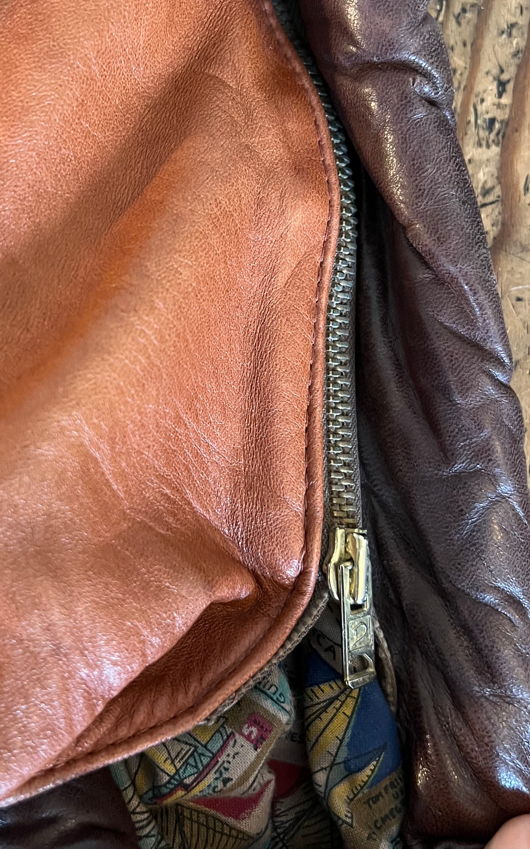 Vintage MENS Leather Bomber Jacket