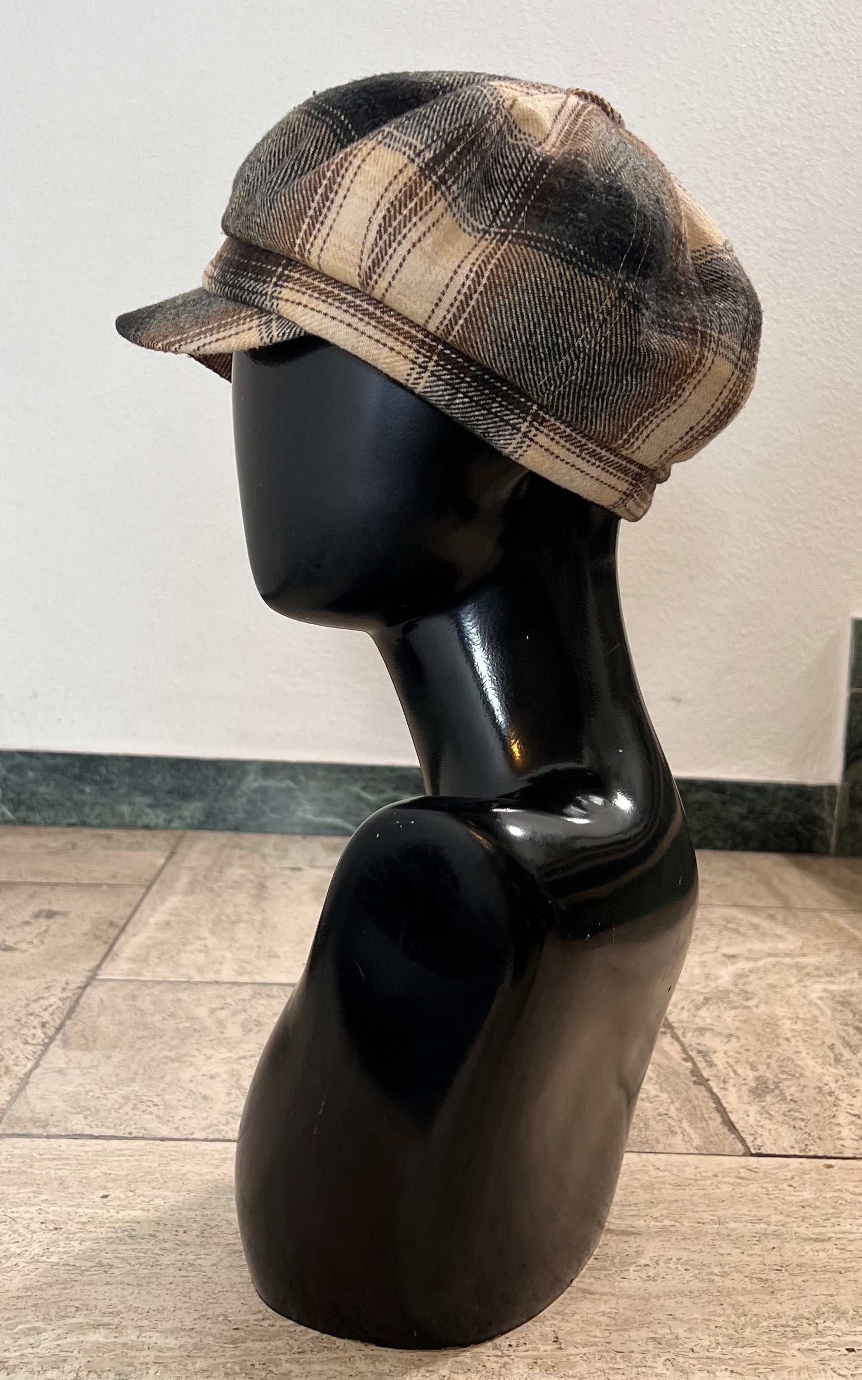 Vintage 90s Baker Boy Hat