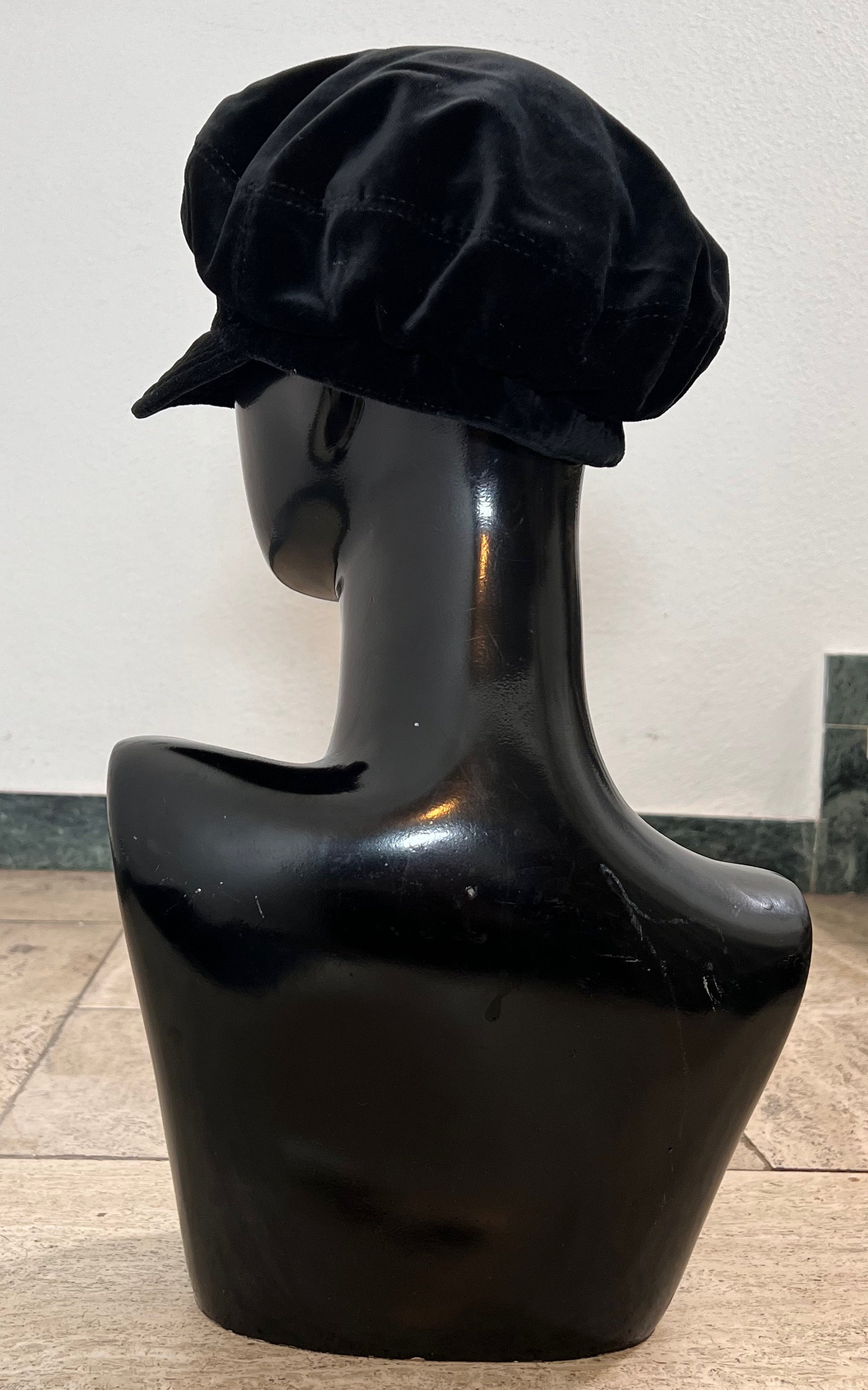 Vintage 70s Velvet Baker Boy Hat