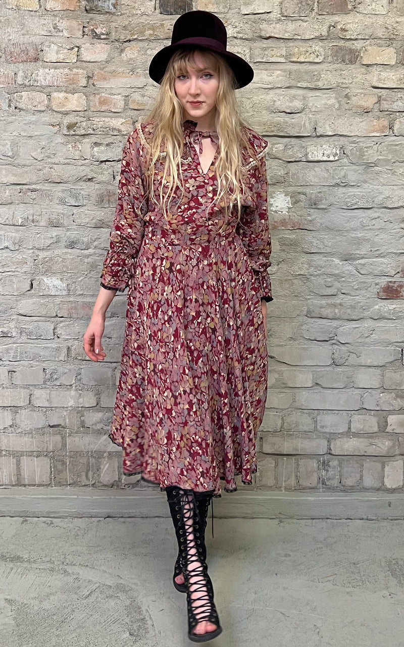 Vintage 70s Flower Dress 1968vintage