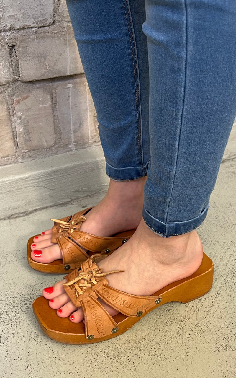70s Clogs