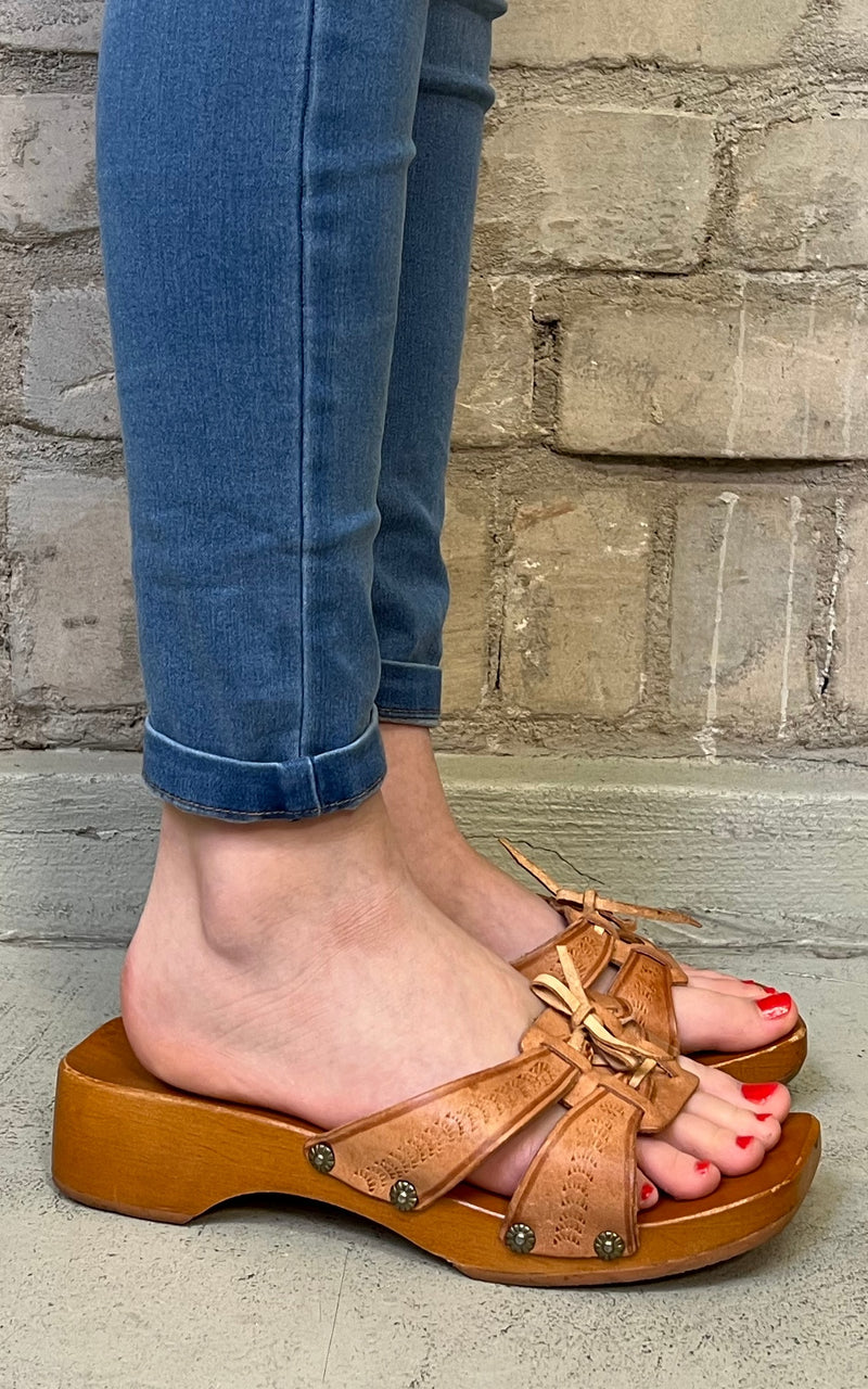 70s Clogs