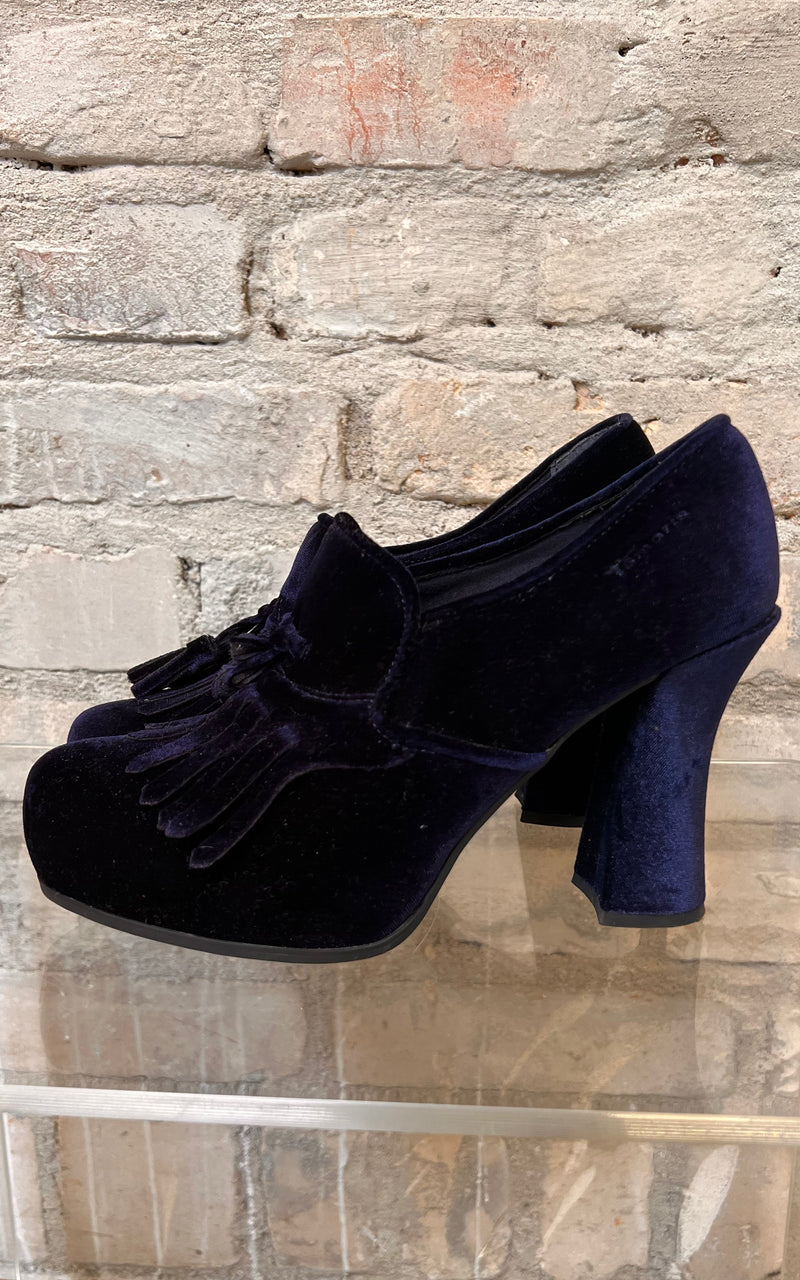 Vintage Tamaris Velvet Platforms 39