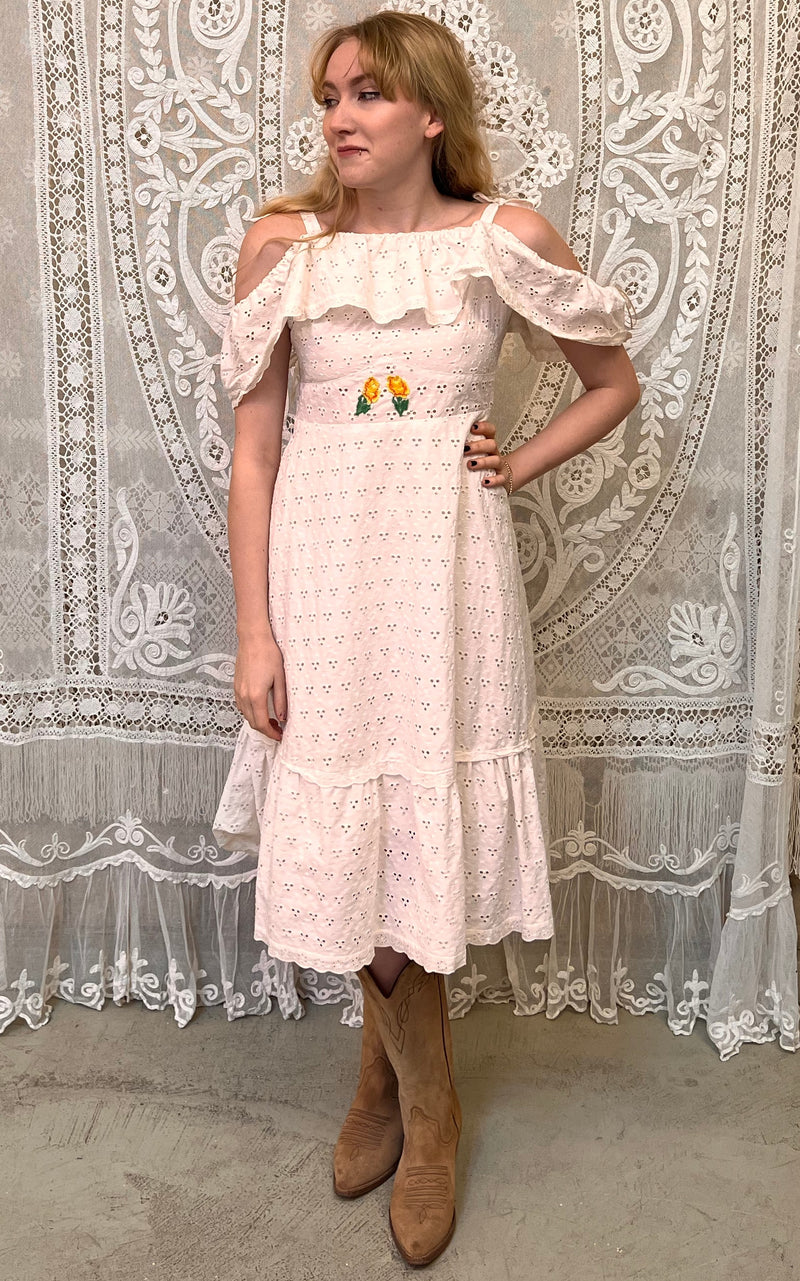 Vintage 70s Broderie Anglaise Dress