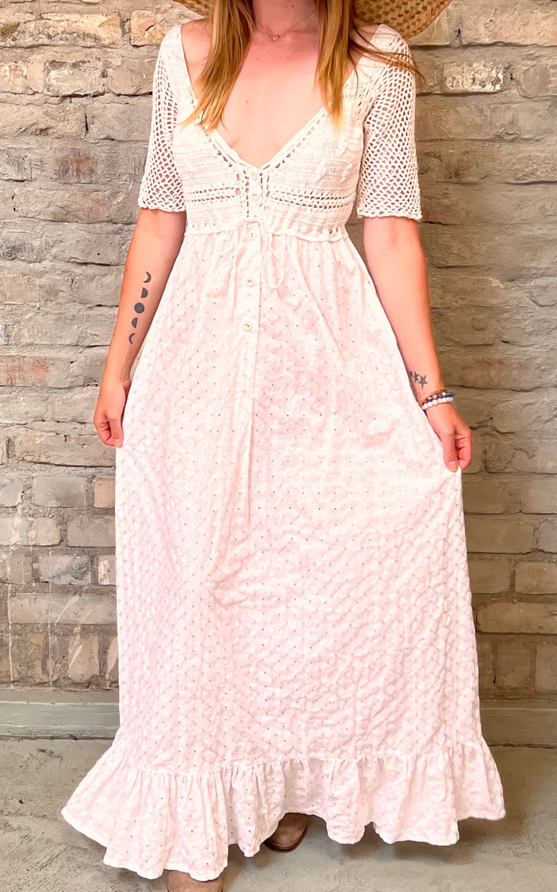 Lovely 70s Crochet & Broderie Anglaise Dress
