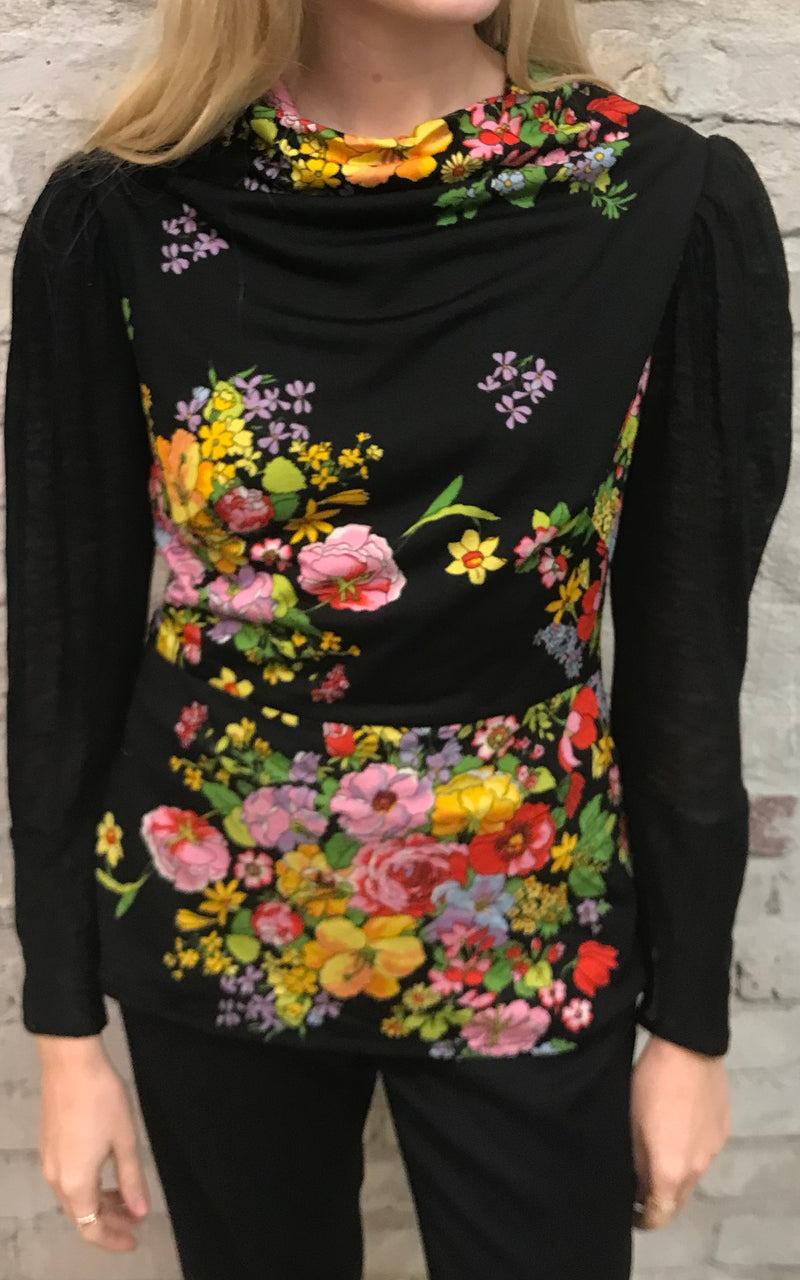 Cute 70s Flower Top