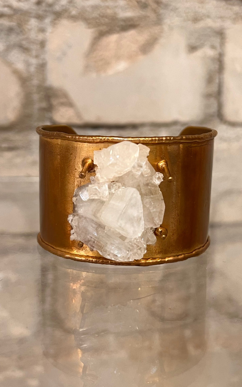 1968 VINTAGE X BOHEMIAN BOTANICALS Clear Crystal Cuff