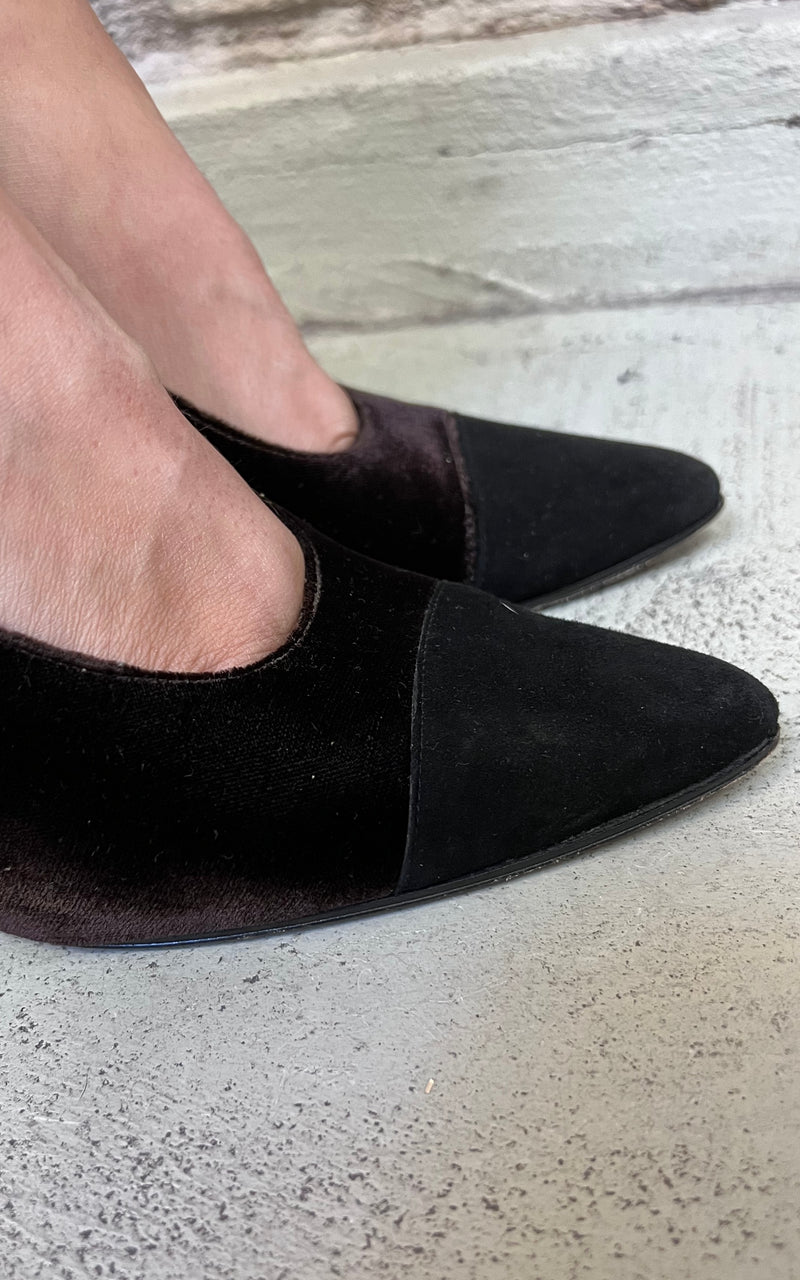 Vintage Stuart Weitzmann Velvet Mules 39